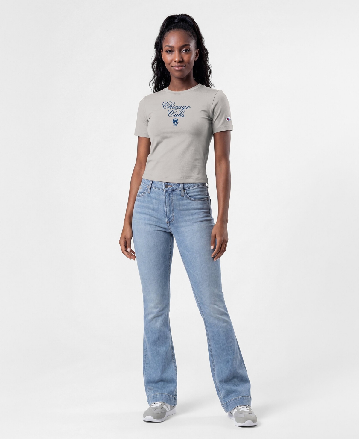 Champion Women's Chicago Cubs Fitted Cropped T-Shirt