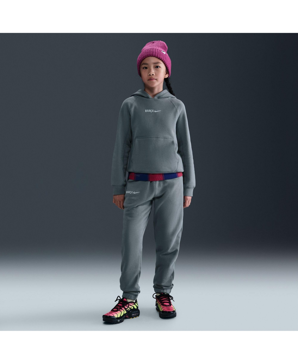 Nike Boys' 4-20 & Girls' 4-16 Air Raglan Hoodie Barcelona French Terry Hoodie - Gray