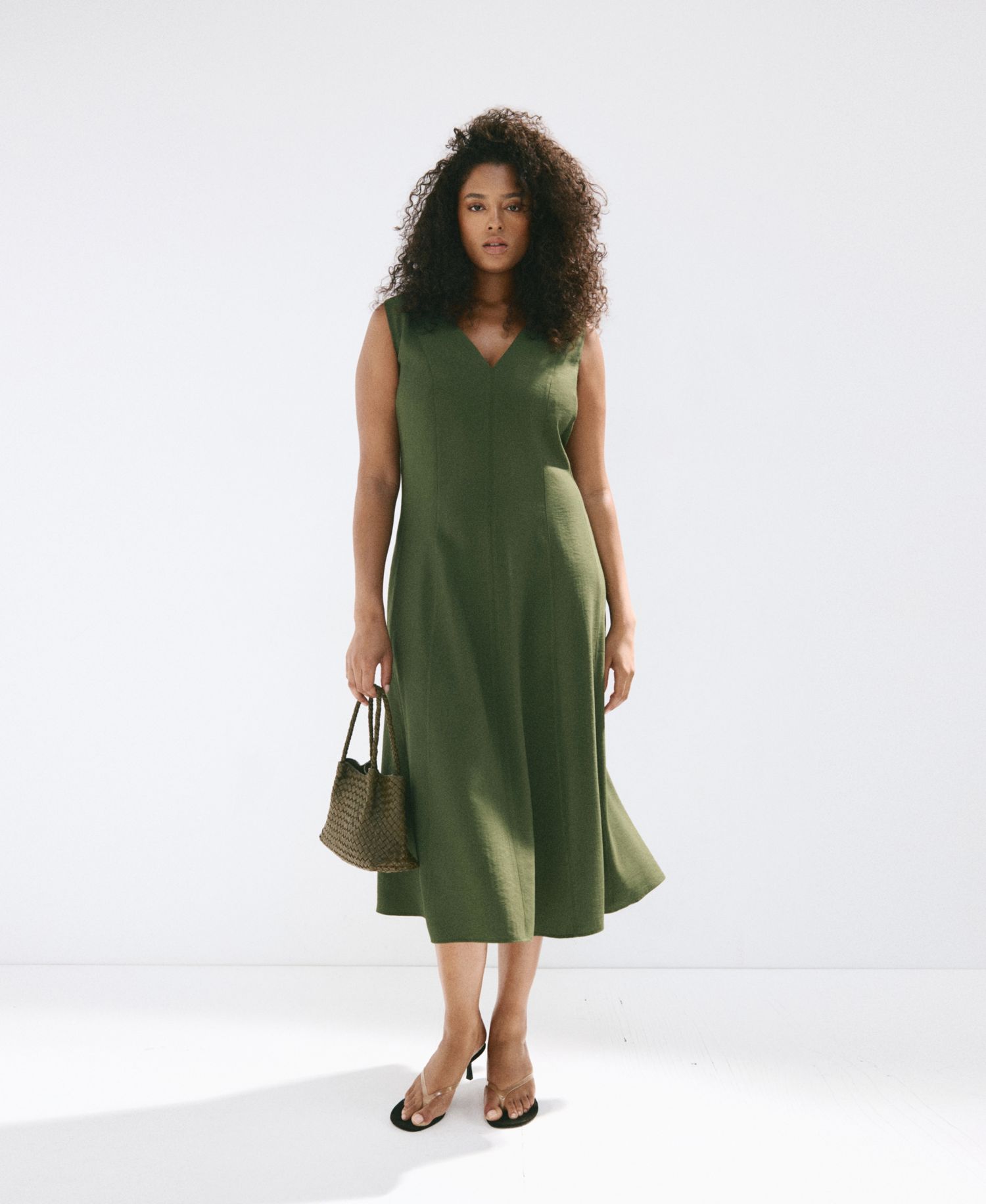 Women's Sleeveless V-Neck Midi Seam-Detail Dress
