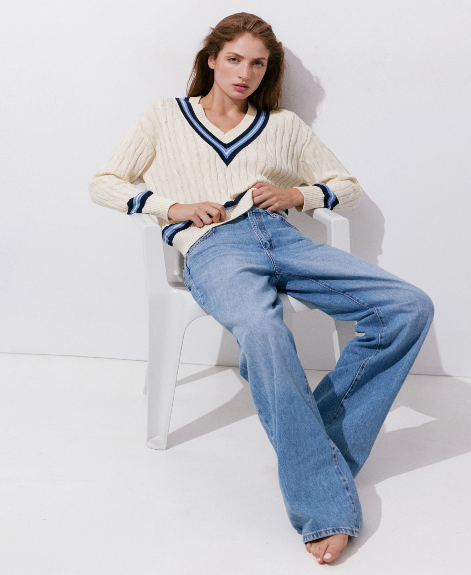 Women's Cable-Knit V-Neck Sweater
