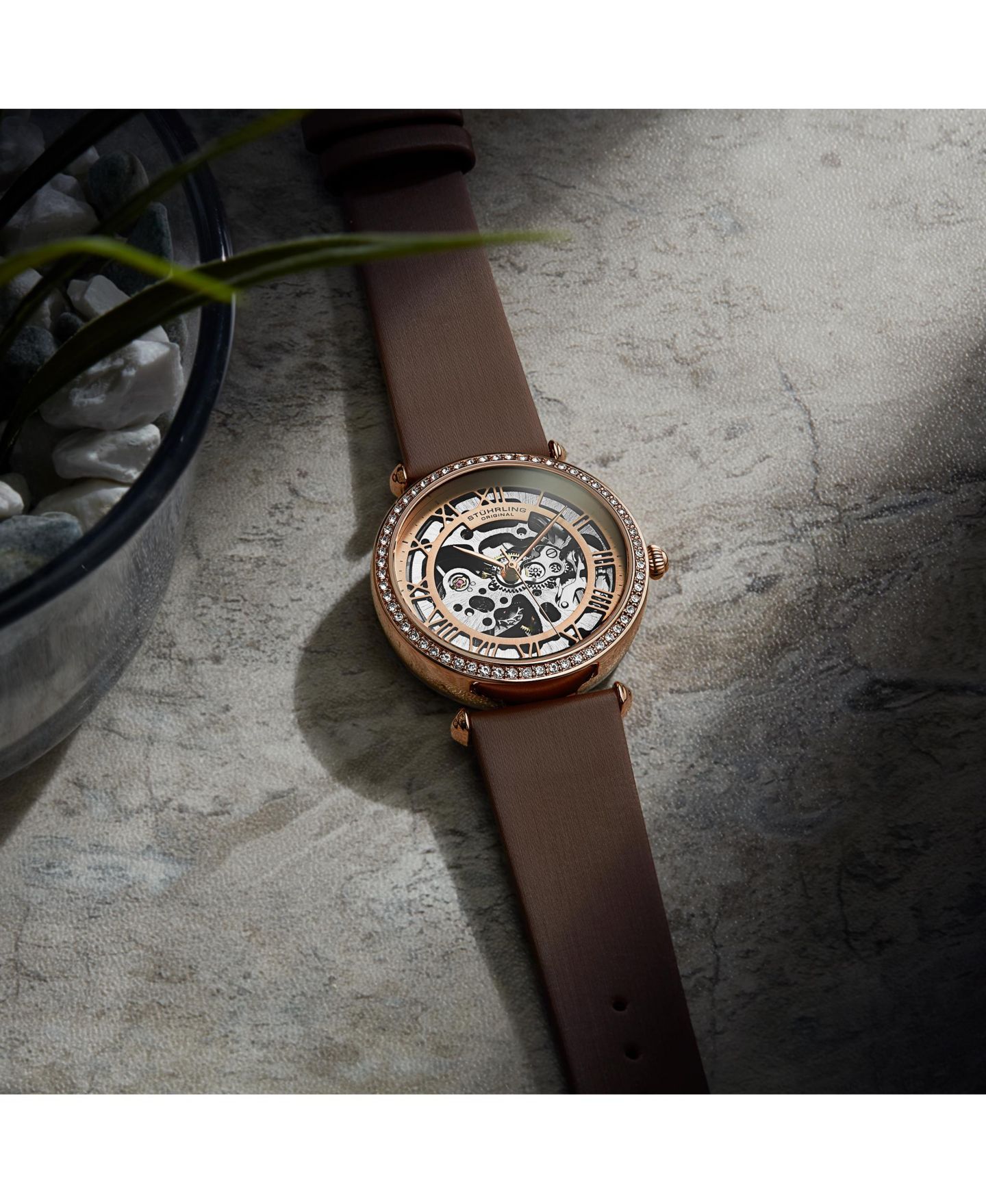 Женские часы Stuhrling Legacy Brown Leather, Two-Tone Rose-Gold Dial, 45mm Round Watch, цвет: Коричневый — фото 4