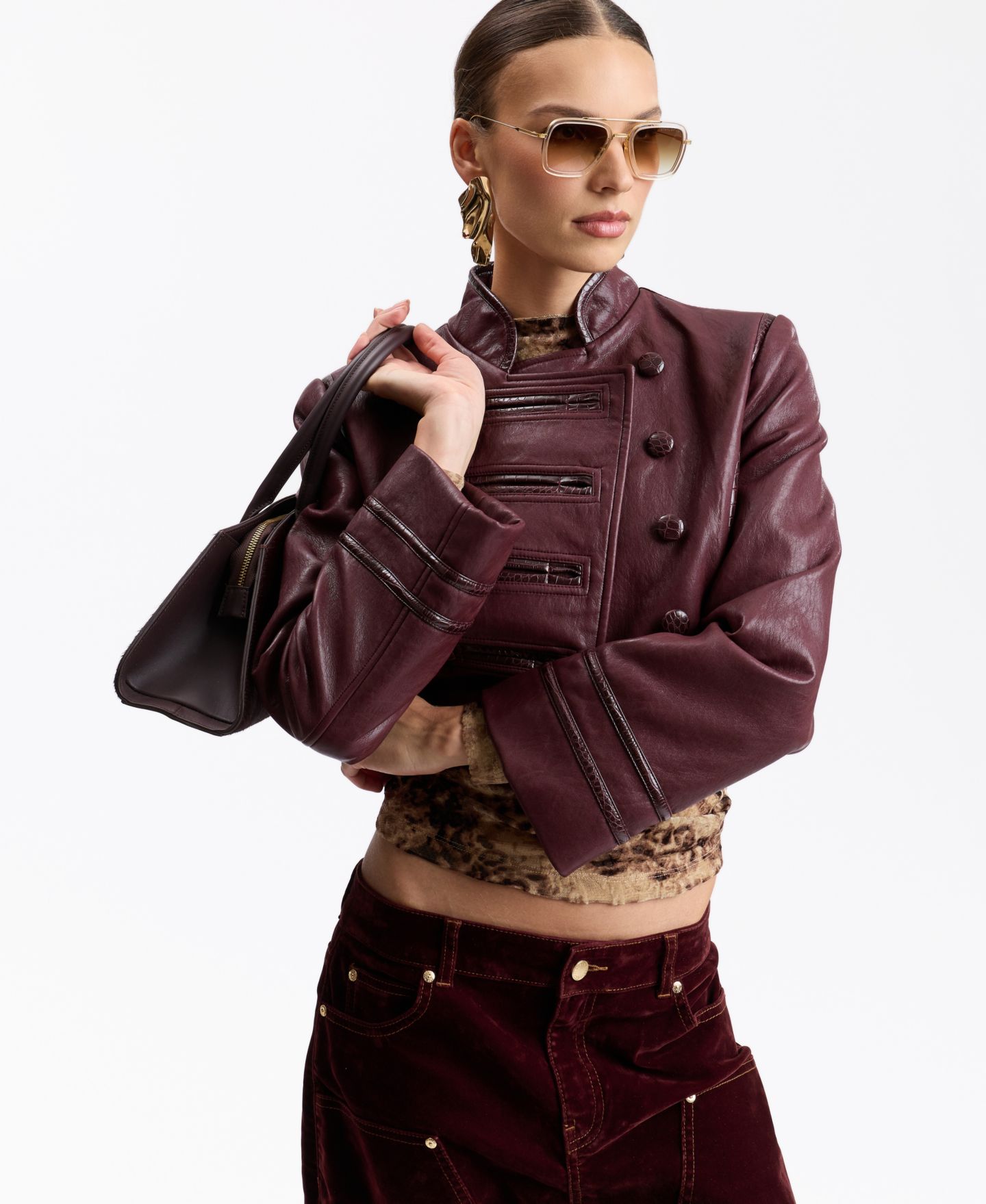 Женская куртка Avec Les Filles Double-Breasted Military-Style Cropped Faux Leather, цвет: Винный — фото 4