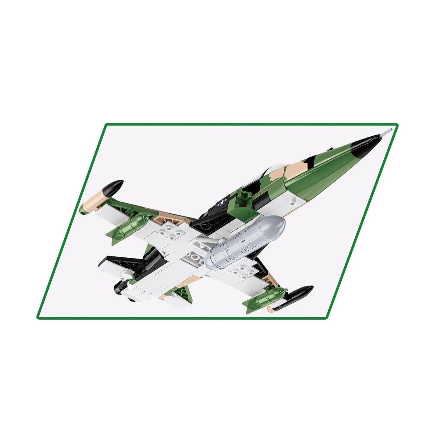 Детский конструктор COBI Historical Collection Vietnam War Northrop F-5A Freedom Fighter Aircraft 352-Piece Building Set, Ages 6+ — фото 6