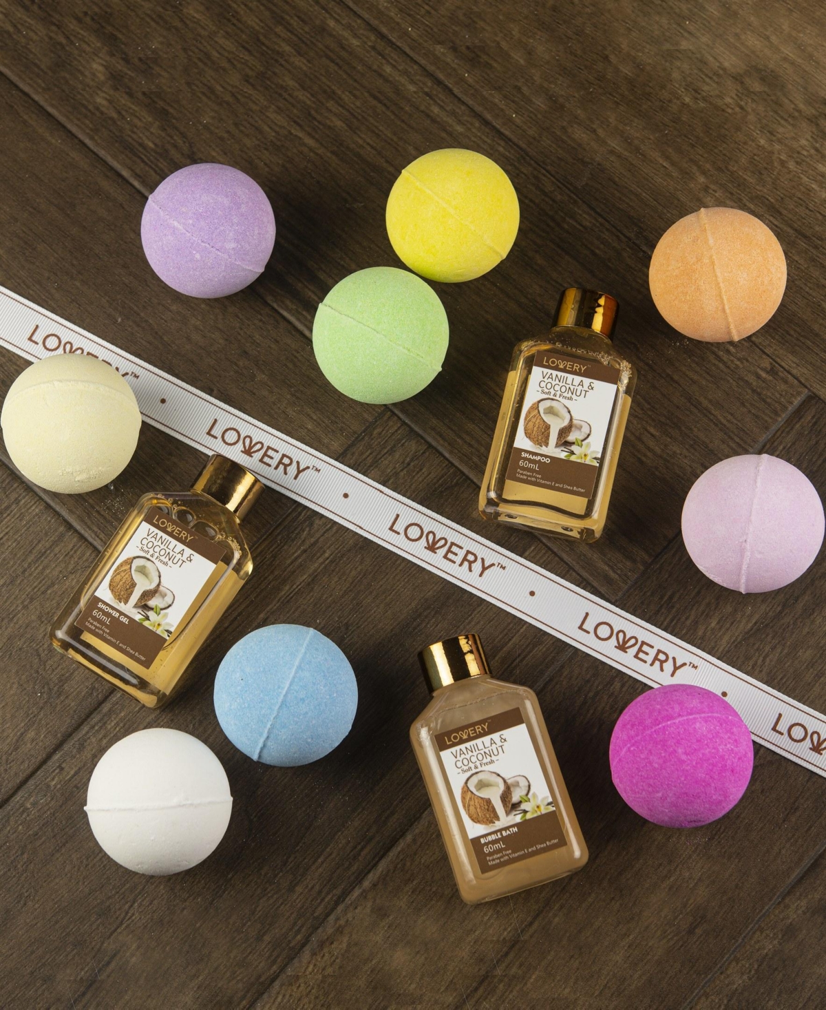 Lovery 12-Pc. Vanilla Coconut Body Care and Bath Bombs Gift Set
