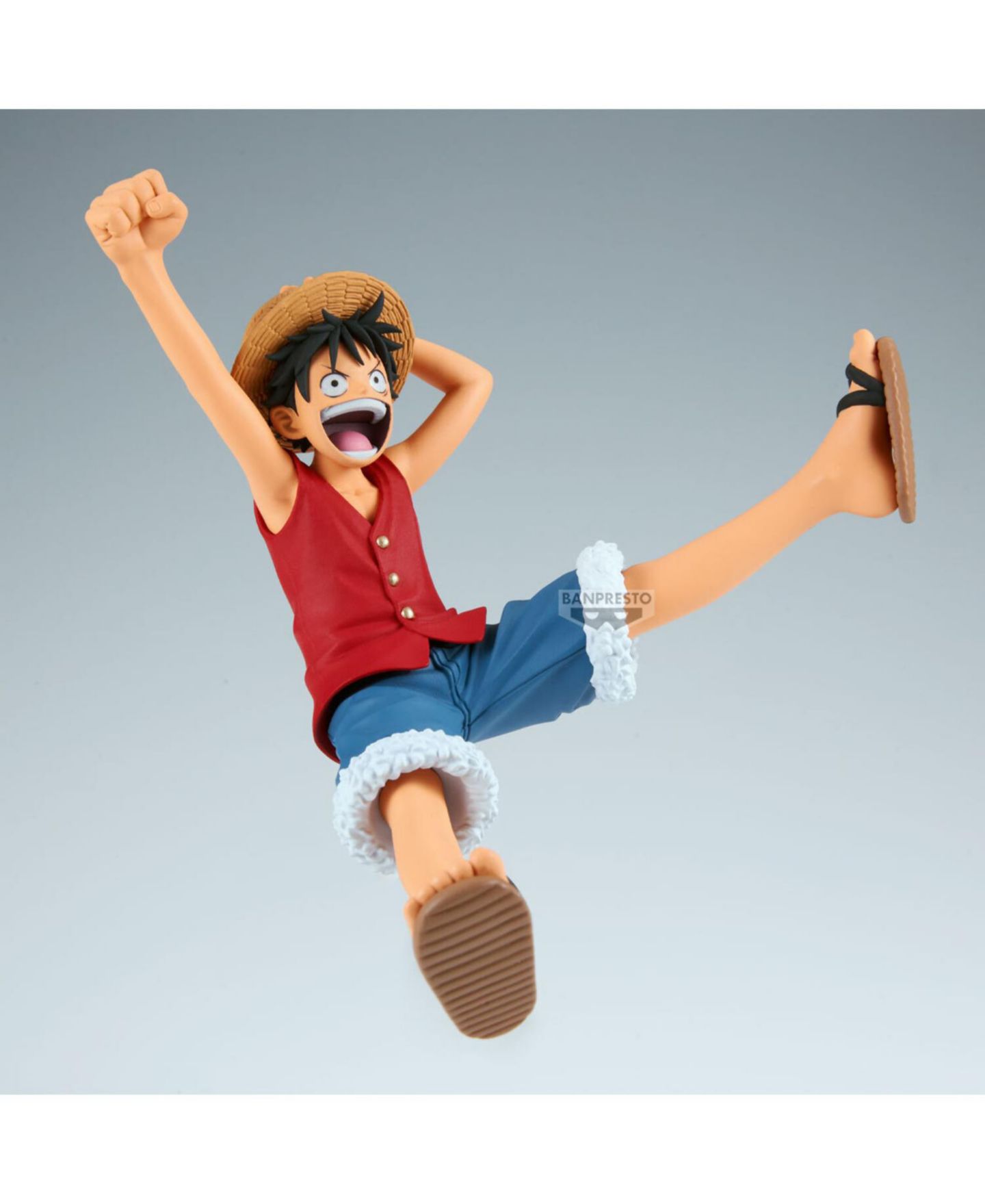 Детская фигурка Banpresto Monkey D. Luffy Romance Dawn Mid-Air Leaping Pose Action Figure, Ages 16+ — фото 3
