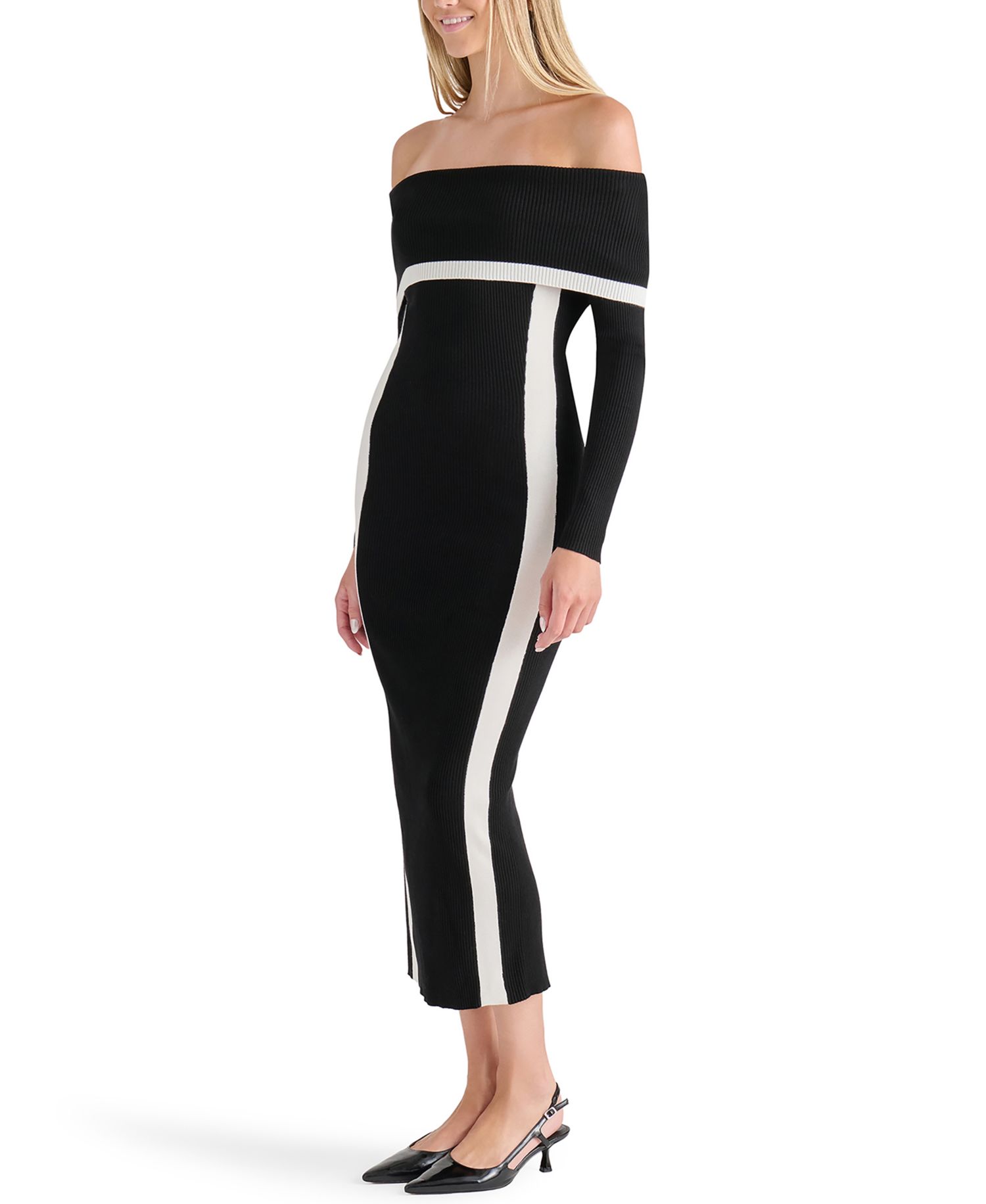 Juniors' Marilyn Neck Ribbed-Knit Off-the-Shoulder Maxi Dress