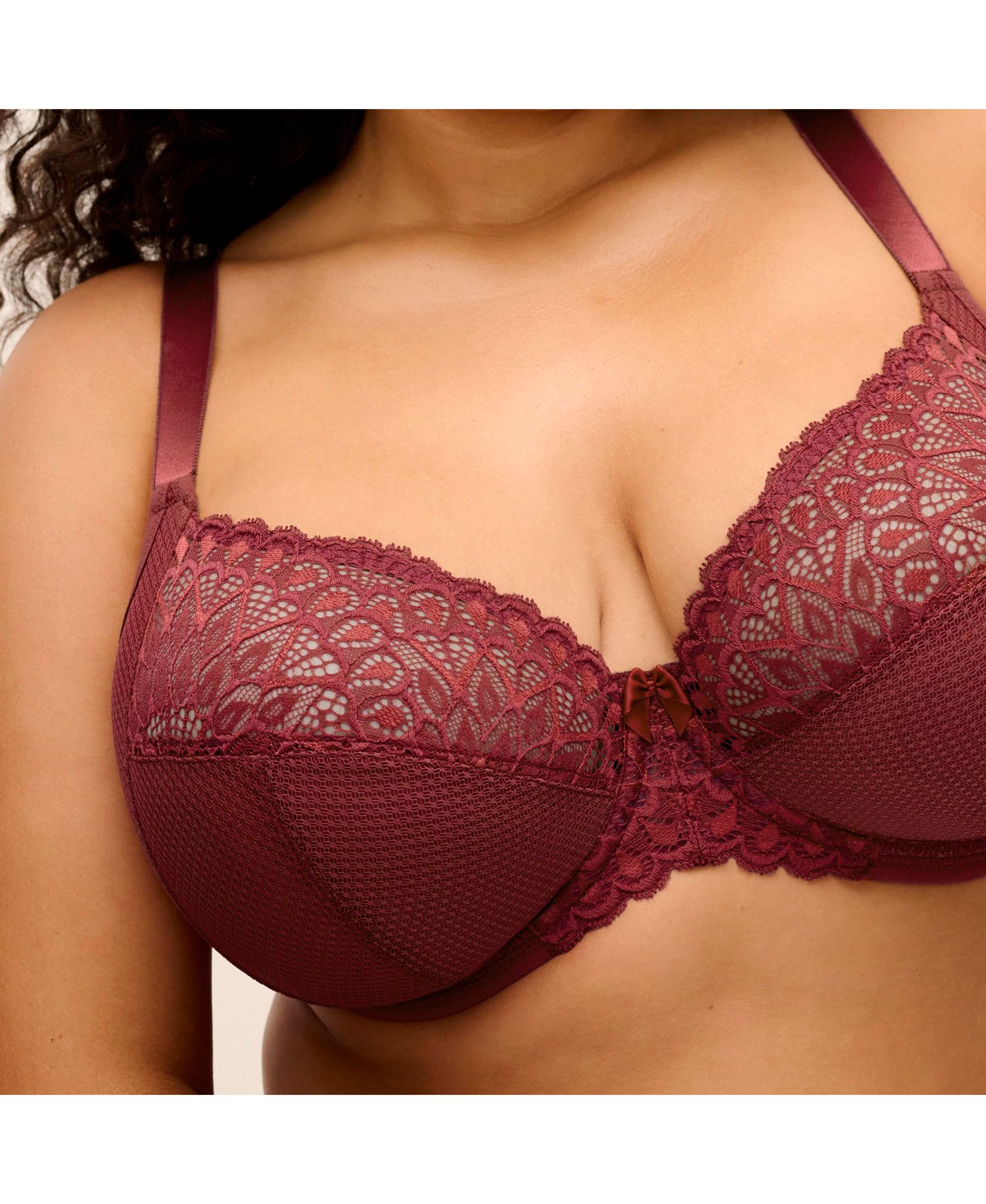 Tiernie Plus Size Plunge Bra EL303334