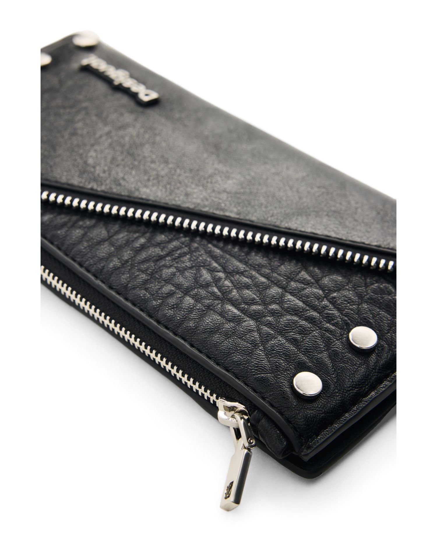 Women's Large zippered wallet