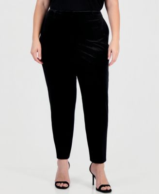 Plus Size Classic Velvet Bootcut Mid-Rise Pants