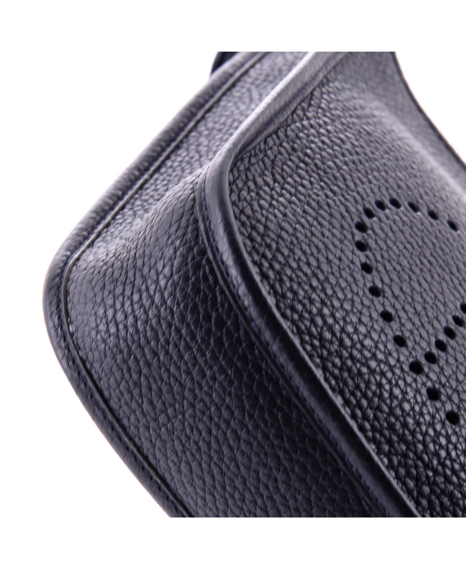 Pre-Owned Hermes TPM Evelyne Bag Gen III Clemence
