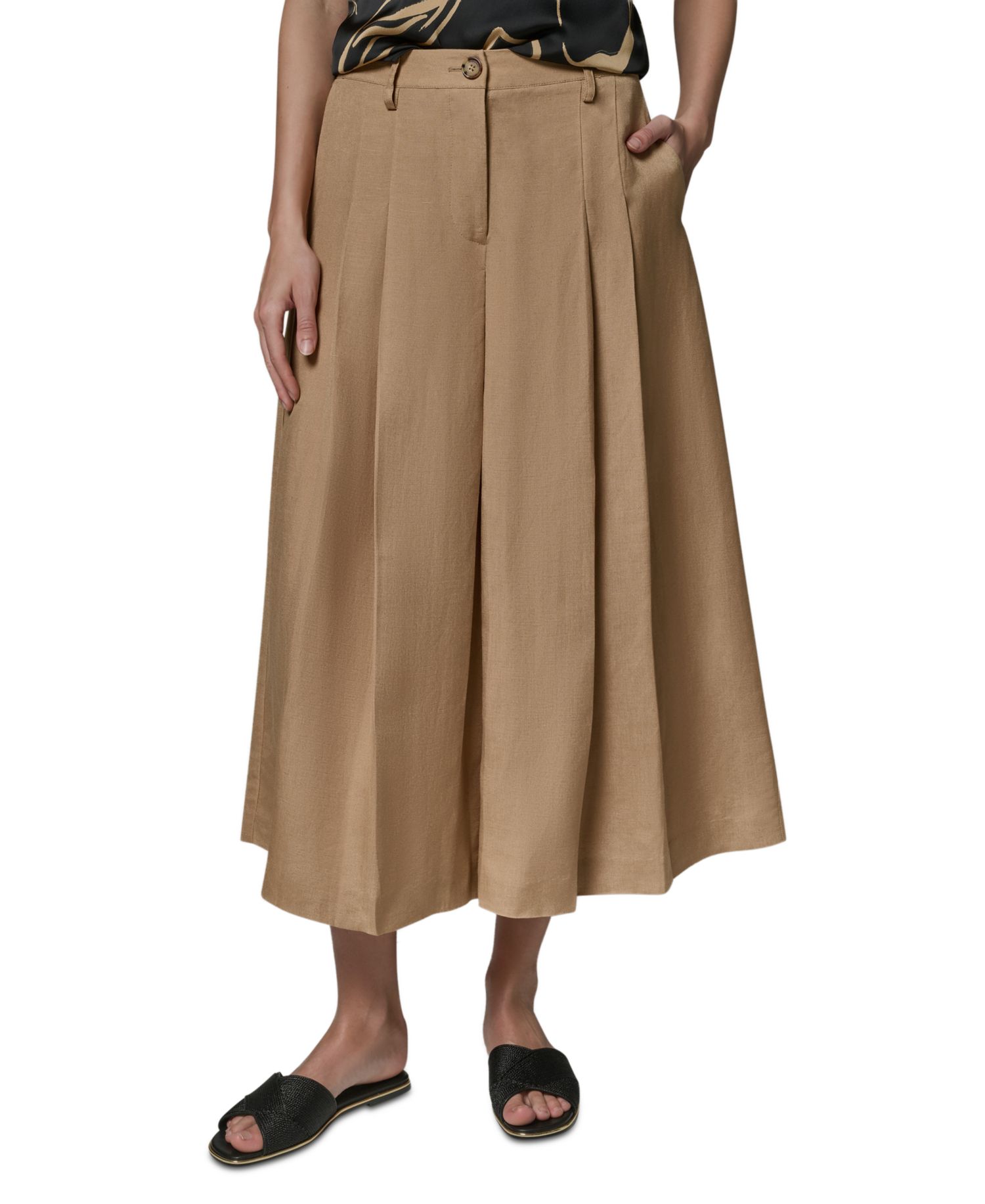Women's Front Hand Pocket Pleated Pants