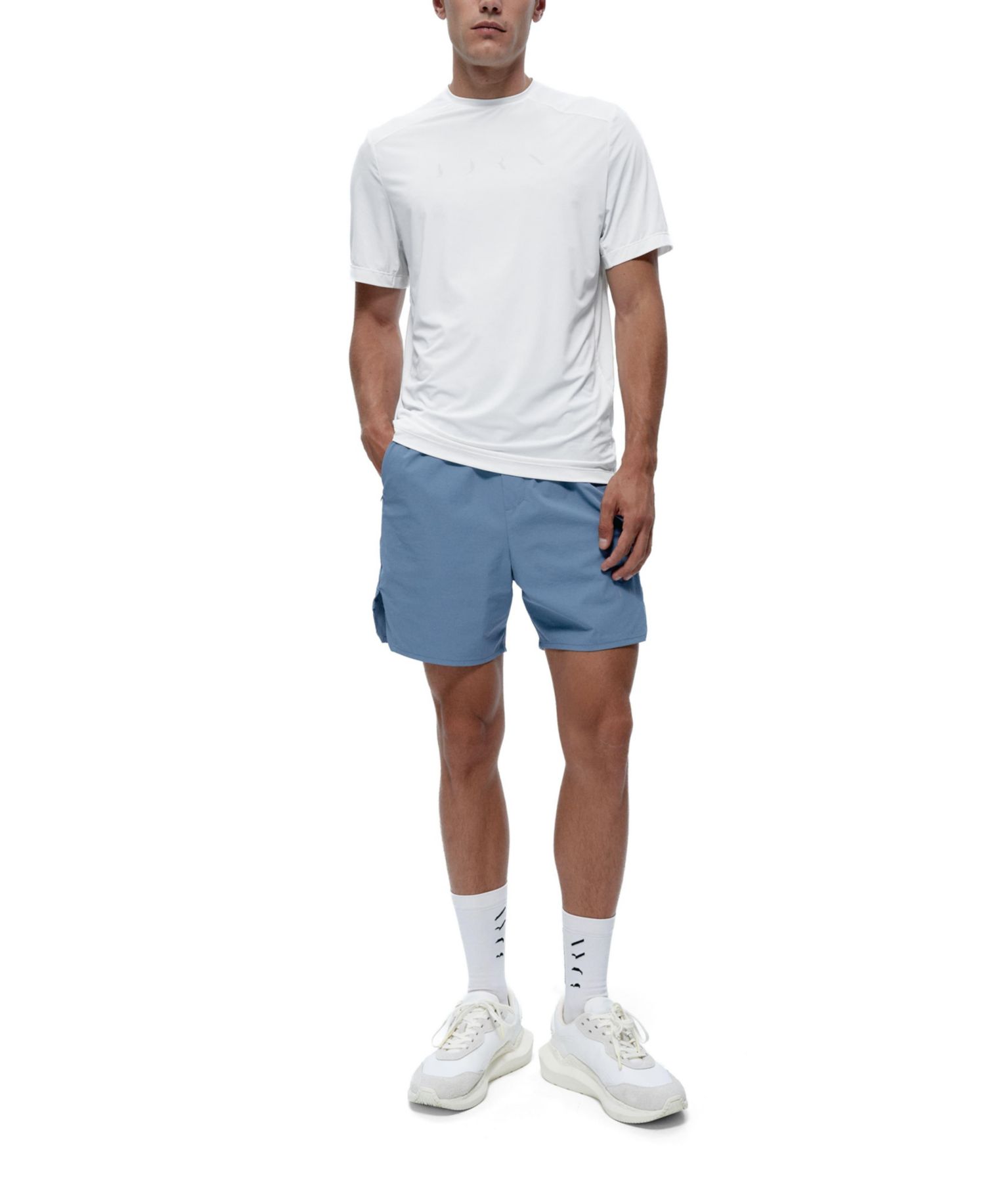 Men's Women's Medium-Support Sports Top