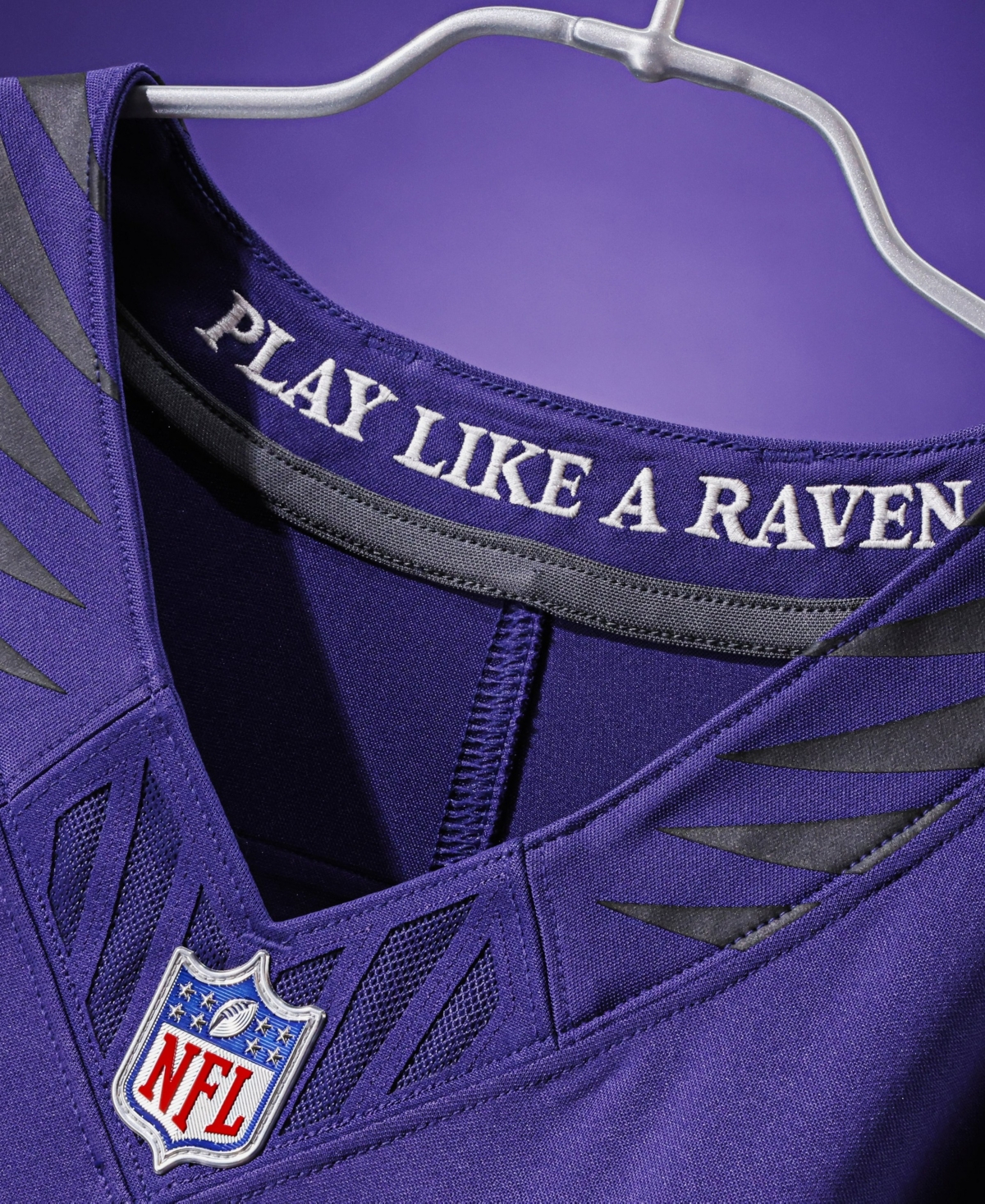 Nike Men's Lamar Jackson Purple Baltimore Ravens Vapor F.u.s.e. Sewn Down Limited Jersey