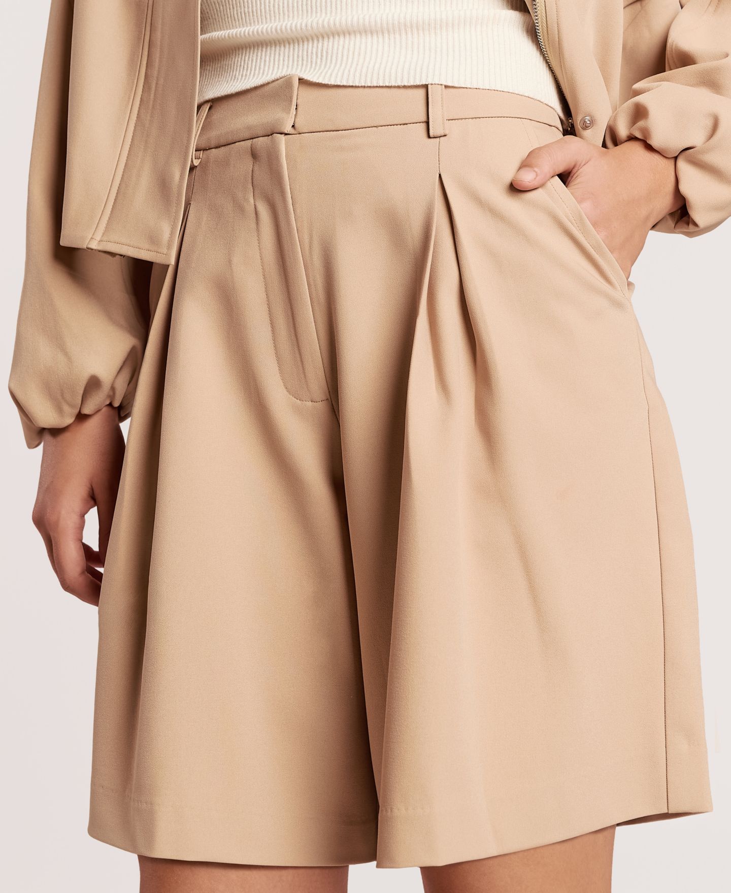Женские шорты 4th & Reckless Burton High-Rise Wide-Leg Pleated, цвет: Бежевый — фото 6