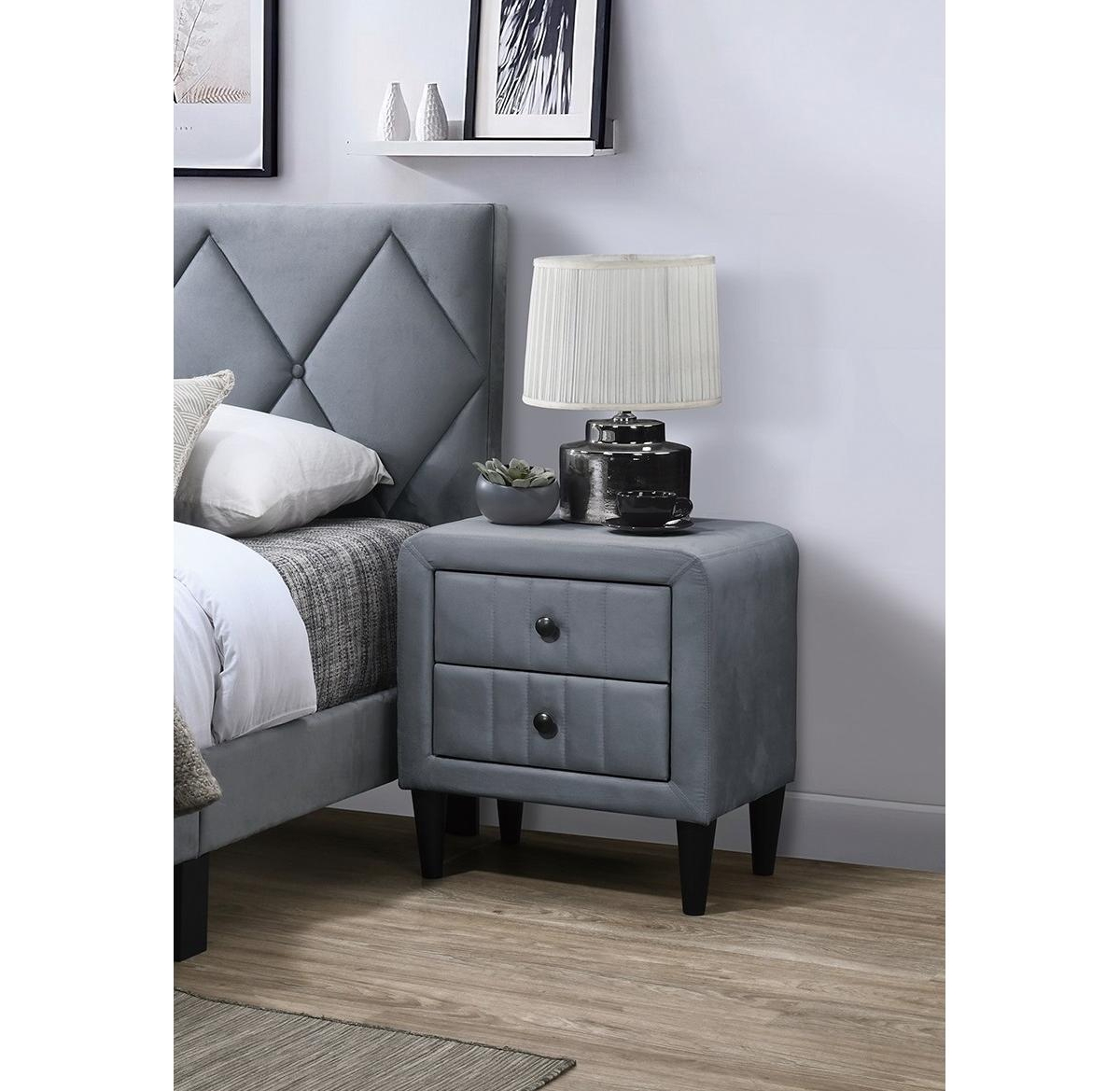 Flynama Velvet 2-Drawer Nightstand with Tempered Legs