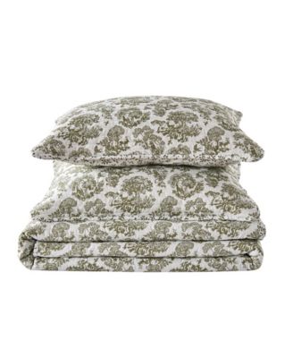 Woodland Toile Holiday Quilt Set
