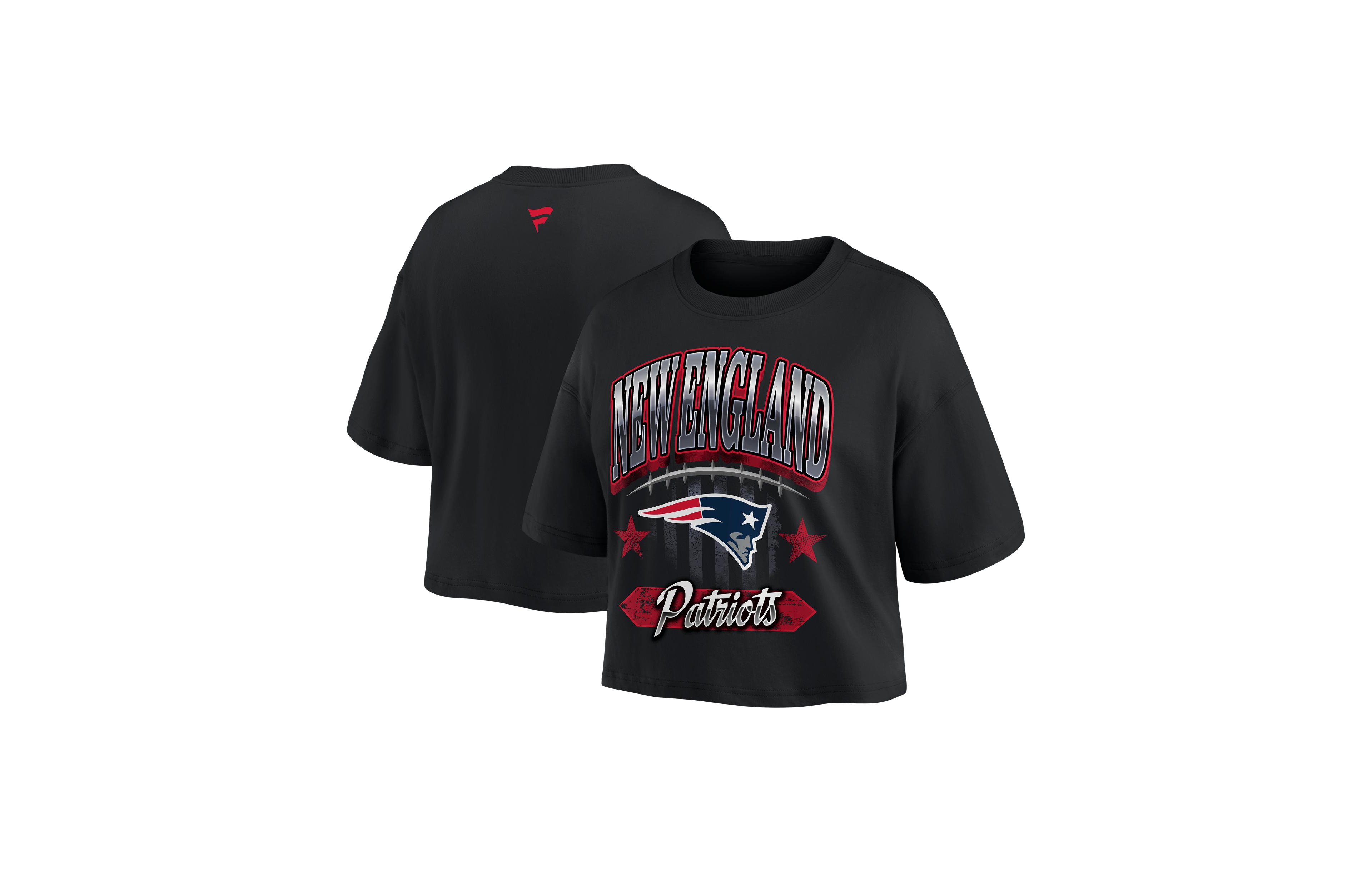 Fanatics Women's Americana New England Patriots Cropped T-Shirt
