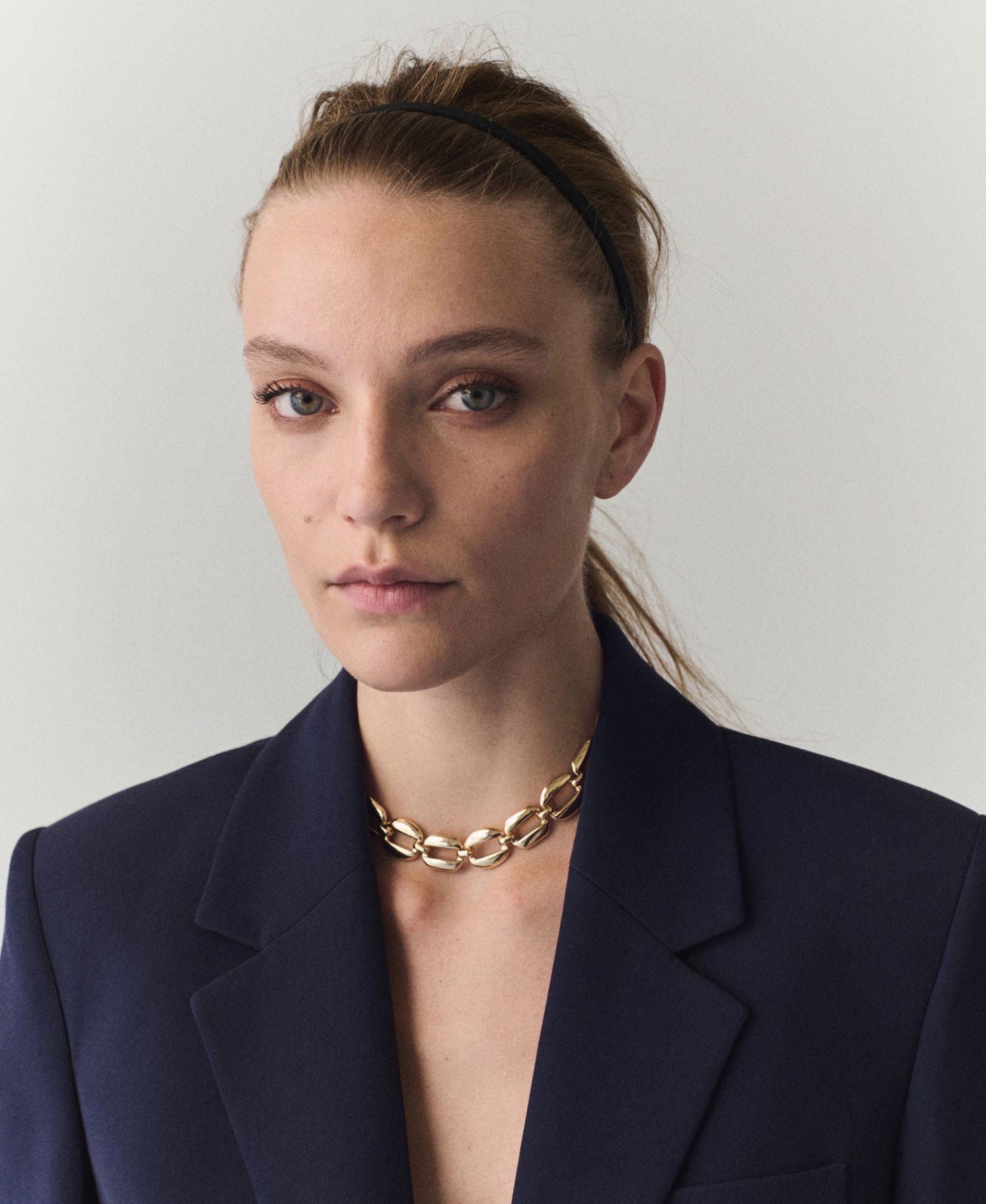 Women's Straight Work Blazer With Flap Pockets