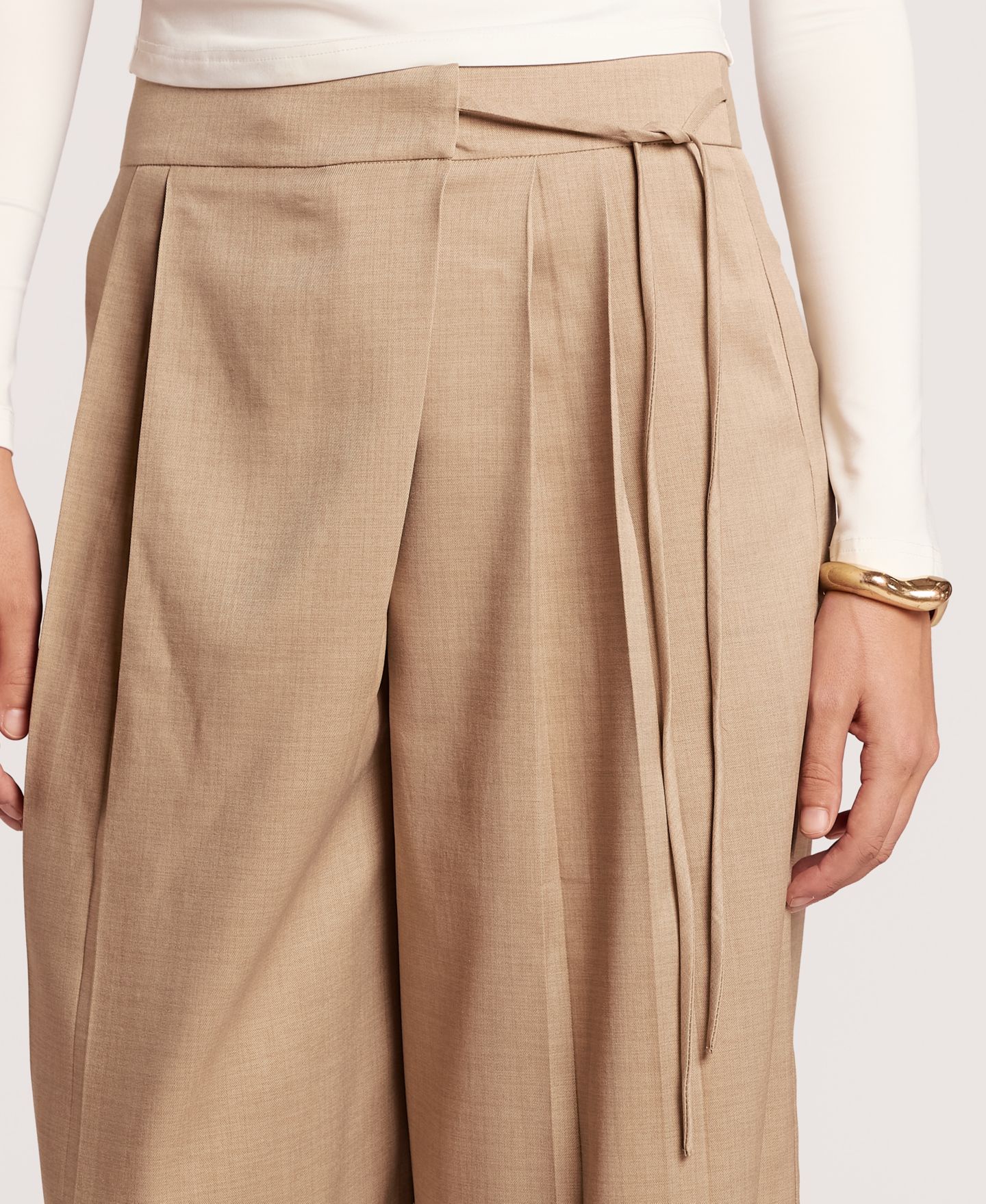 Женские брюки 4th & Reckless Beatrice Wide-Leg Pleated, цвет: Бежевый — фото 4