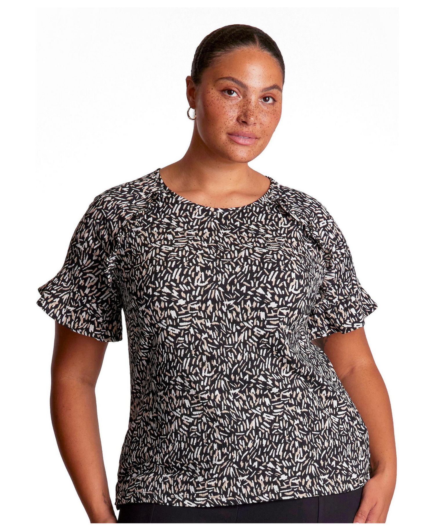 Plus Size Geometric-Print Ruffle-Sleeve Short-Sleeve Blouse