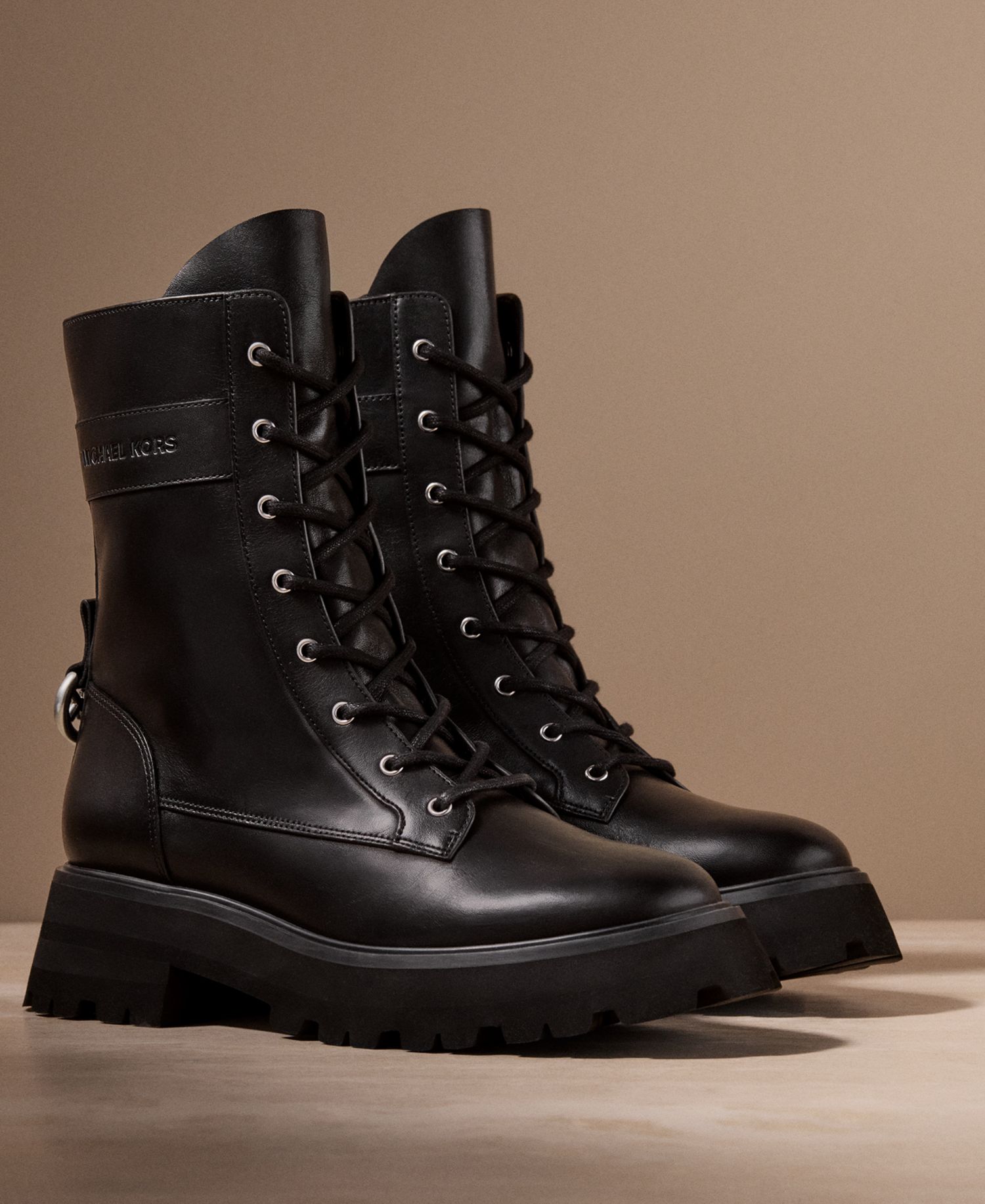 Women's Caleb Lug Zipper Booties