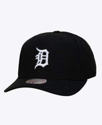Men's Black Detroit Tigers Black and White Pro Crown Snapback