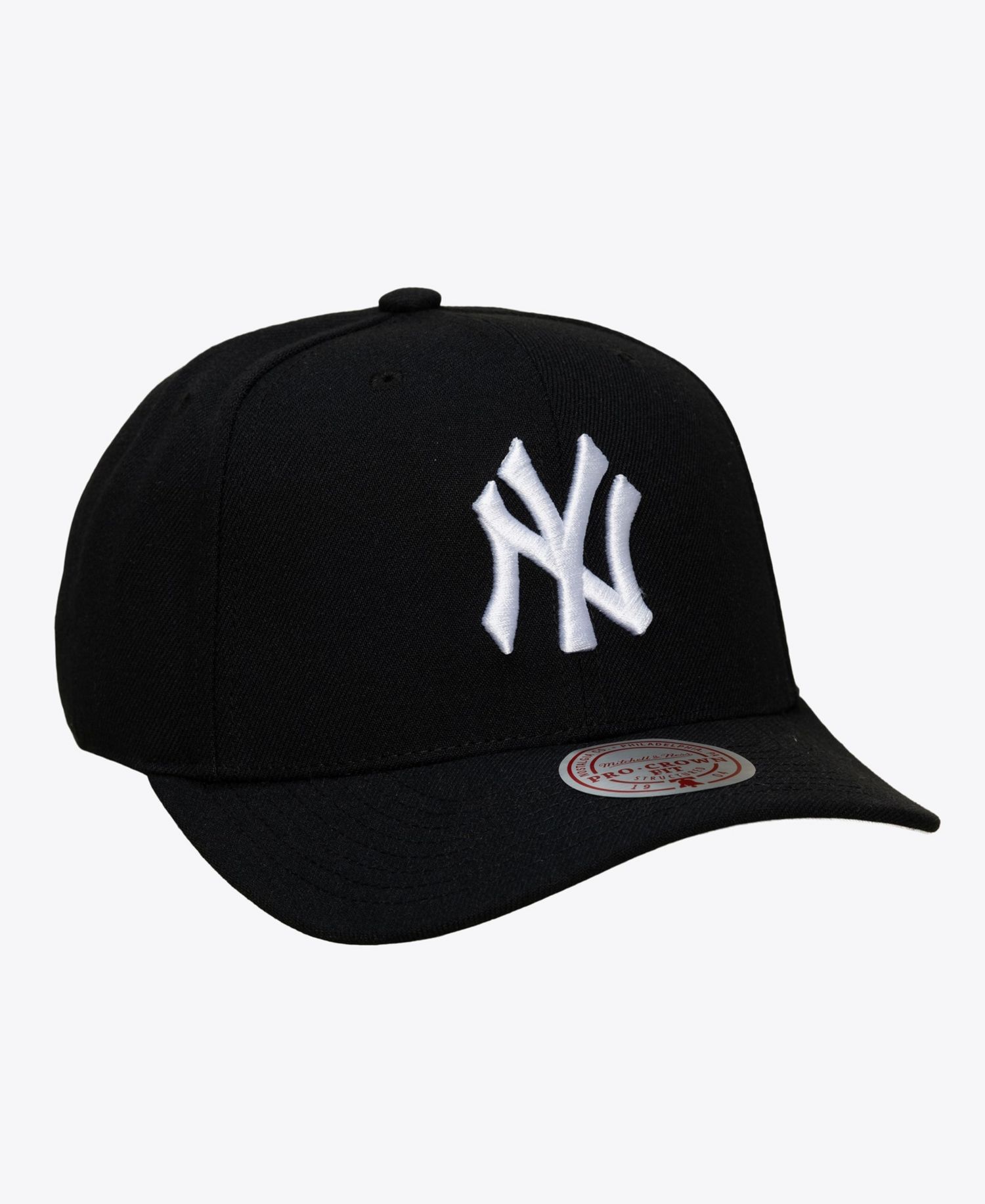 Men's Black New York Yankees Black and White Pro Crown Snapback