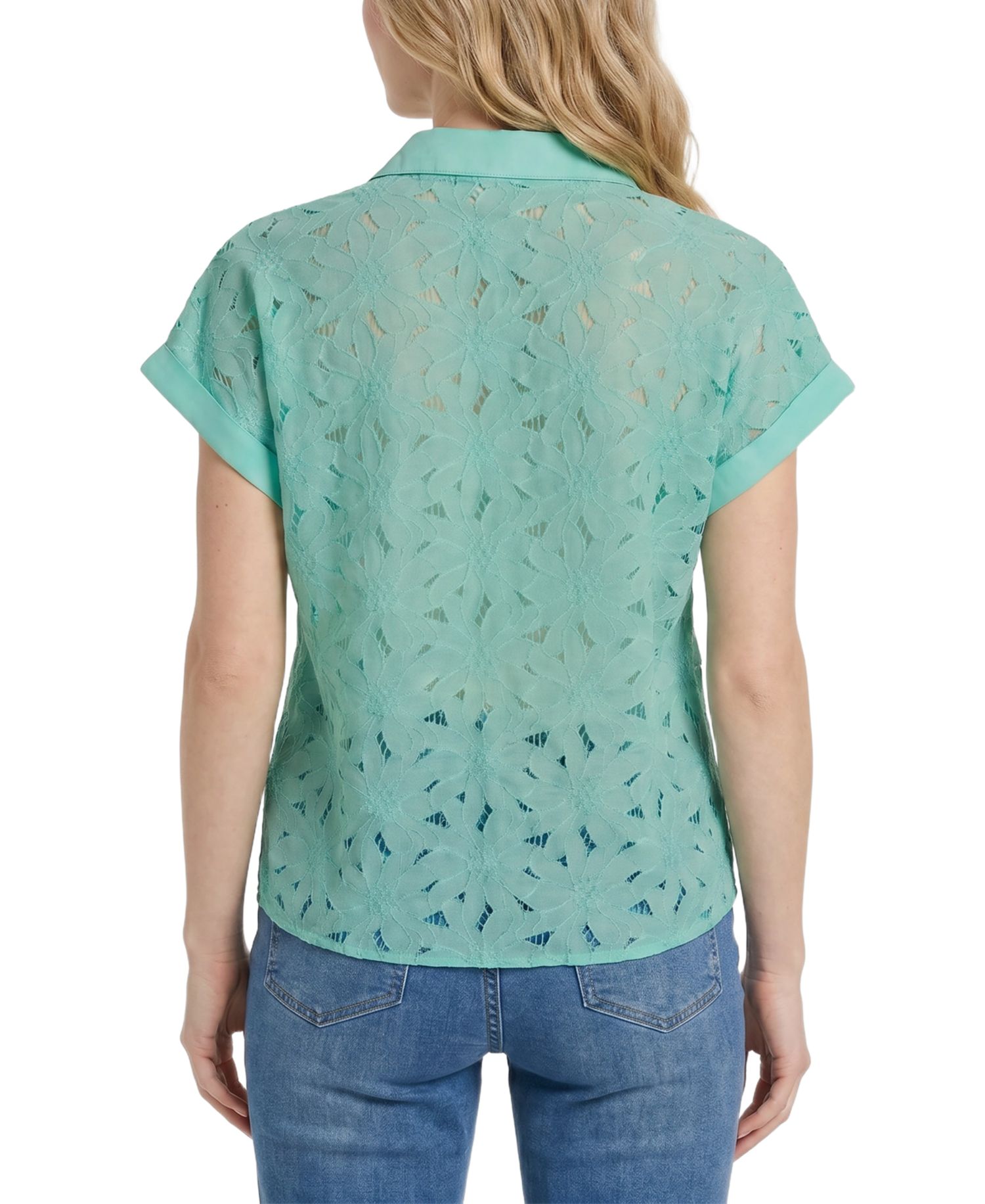 Women's Short-Sleeve Point-Collar Button-Down Top