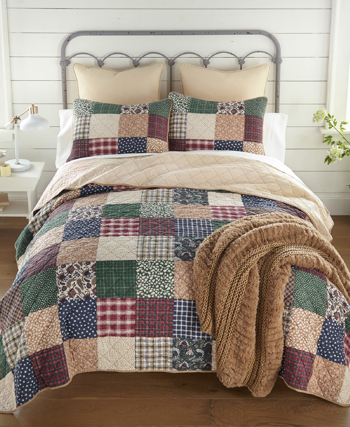 Donna Sharp Rustic Paisley 3-Piece Quilt Set, Queen