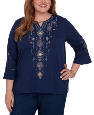 Plus Size Keyhole Neck 3/4-Length Bell-Sleeve Top