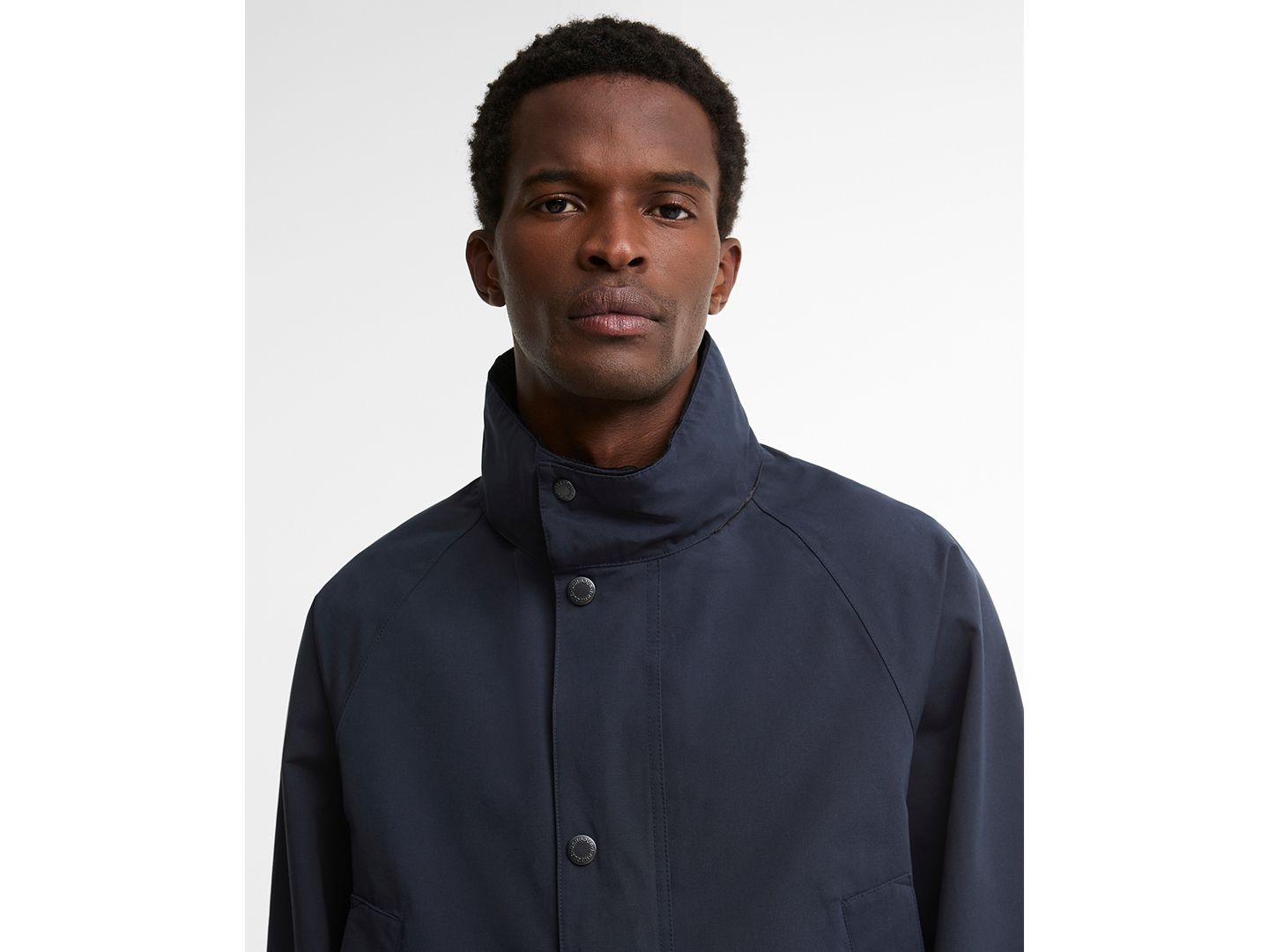 Мужская куртка Barbour Modern Bedale Waterproof Lightweight Stowaway-Hood, цвет: Тёмно-синий — фото 2