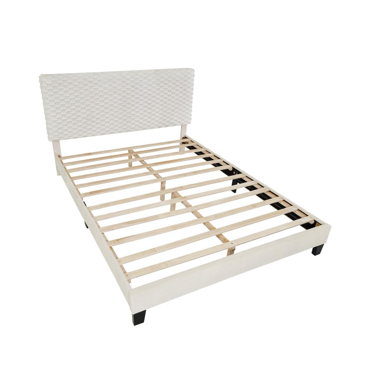 Roundhill Furniture Findlay Plush 3D Upholstered Platform Bed in White Dove, Queen - White
