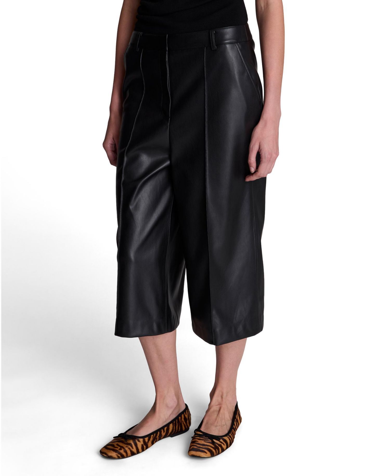 Women's High-Waisted Faux-Leather High Rise Pintuck Long Short
