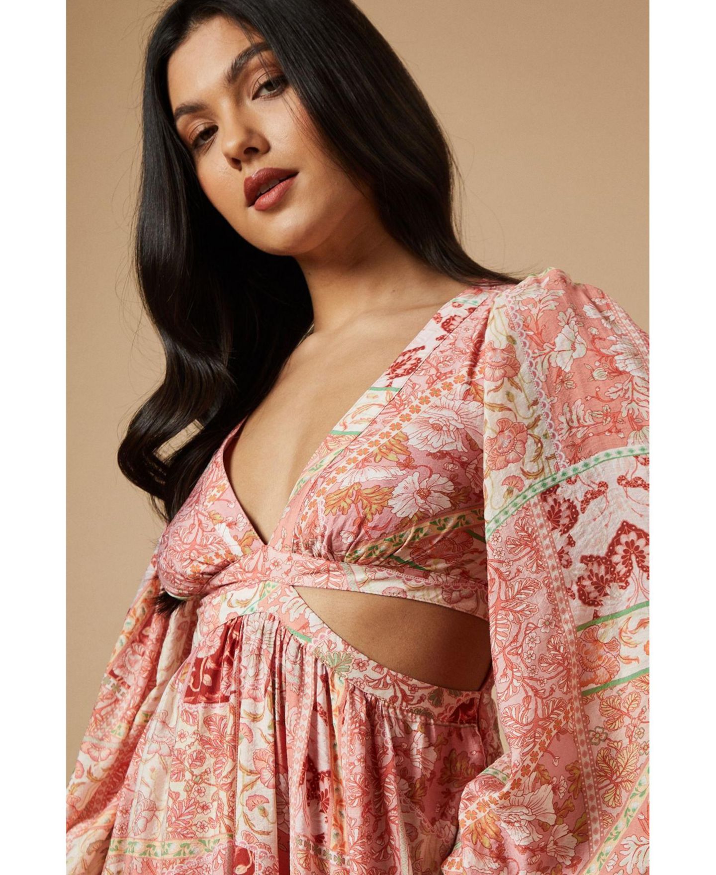 Женское платье Oasis Long Sleeve Side Cutout Maxi, цвет: Розовый — фото 4
