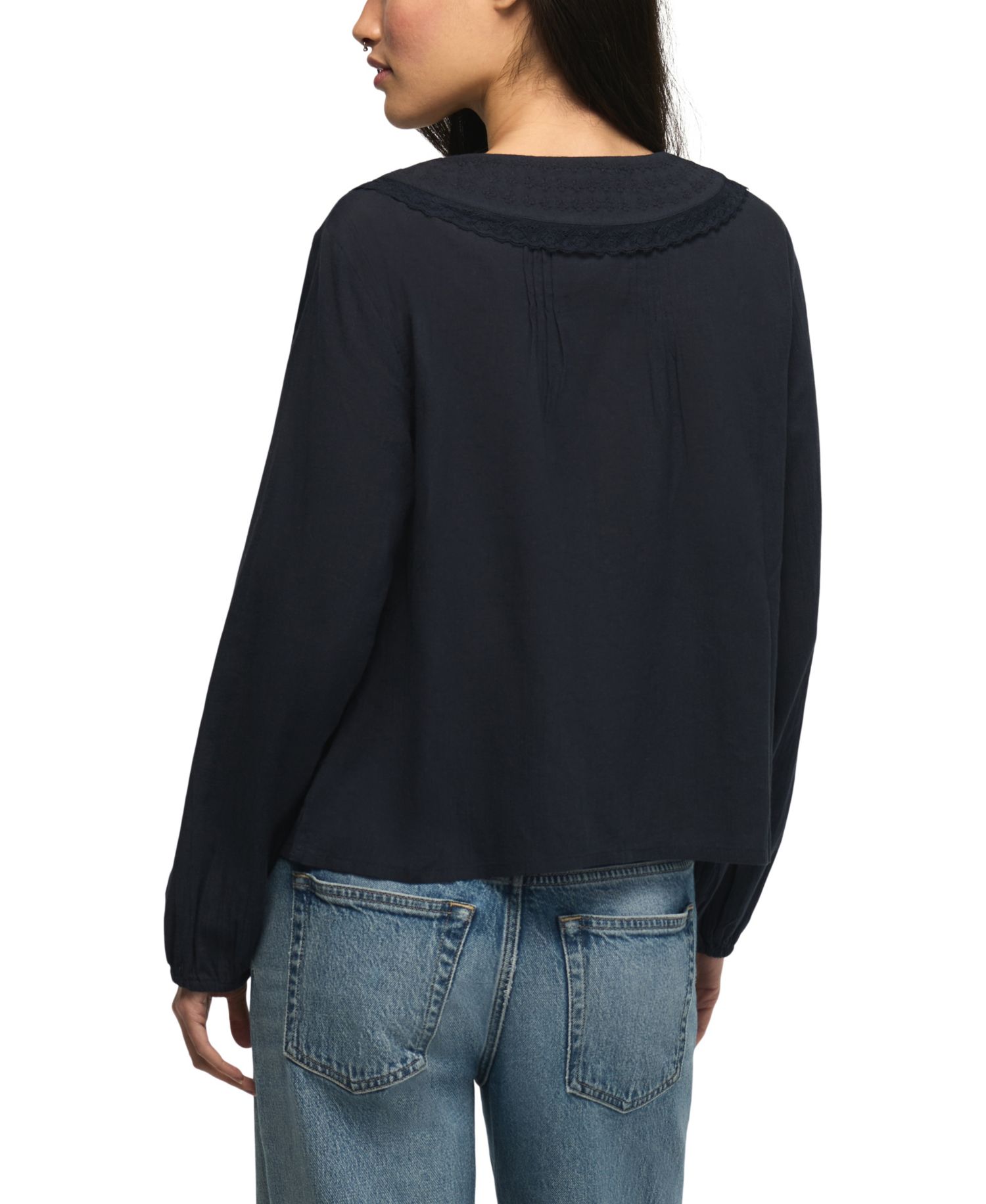 Women's Long-Sleeve Peter Pan Collar Blouse