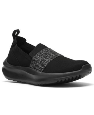 Women's Solevana Lily Slip-On Walking Sneakers