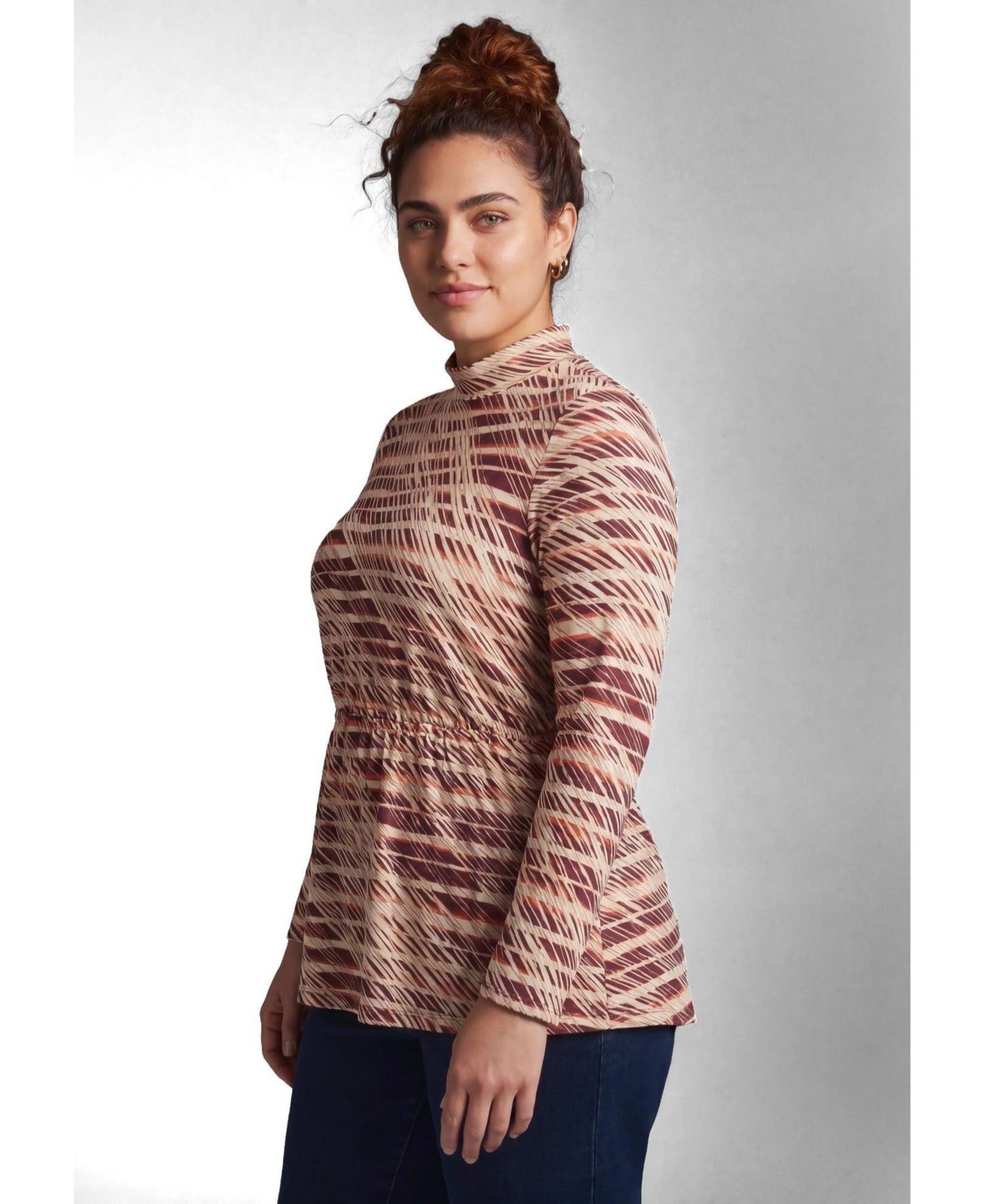 Plus Size Flowly Asymmetric-Hem Peplum Top