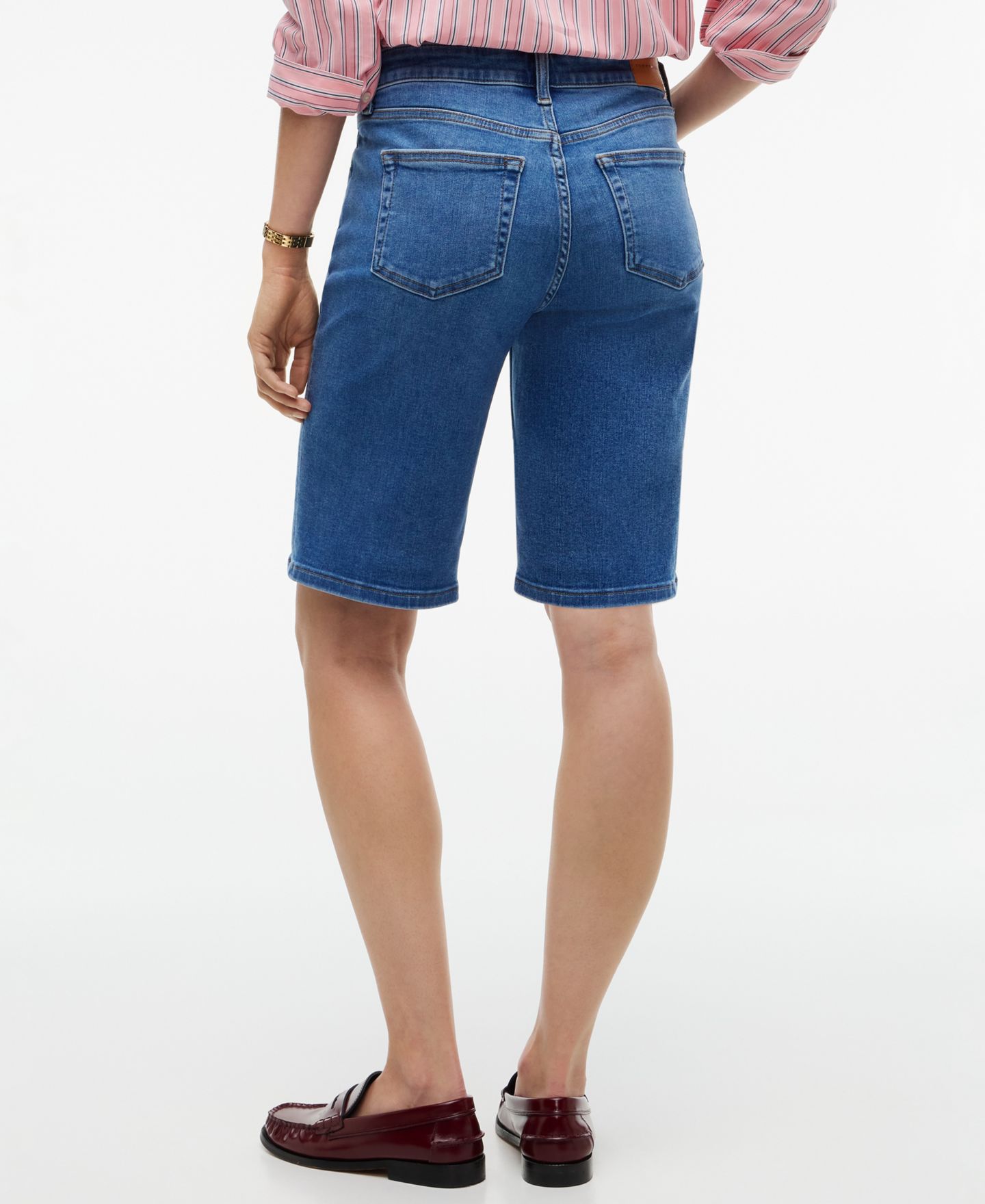 Женские шорты Tommy Hilfiger Mid-Rise Slim Cuffed Denim Shorts, цвет: Светлый синий — фото 5