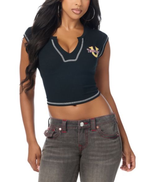 Женская футболка True Religion Crystal Cheetah Crop Graphic Cap-Sleeve, цвет: Угольно-чёрный
