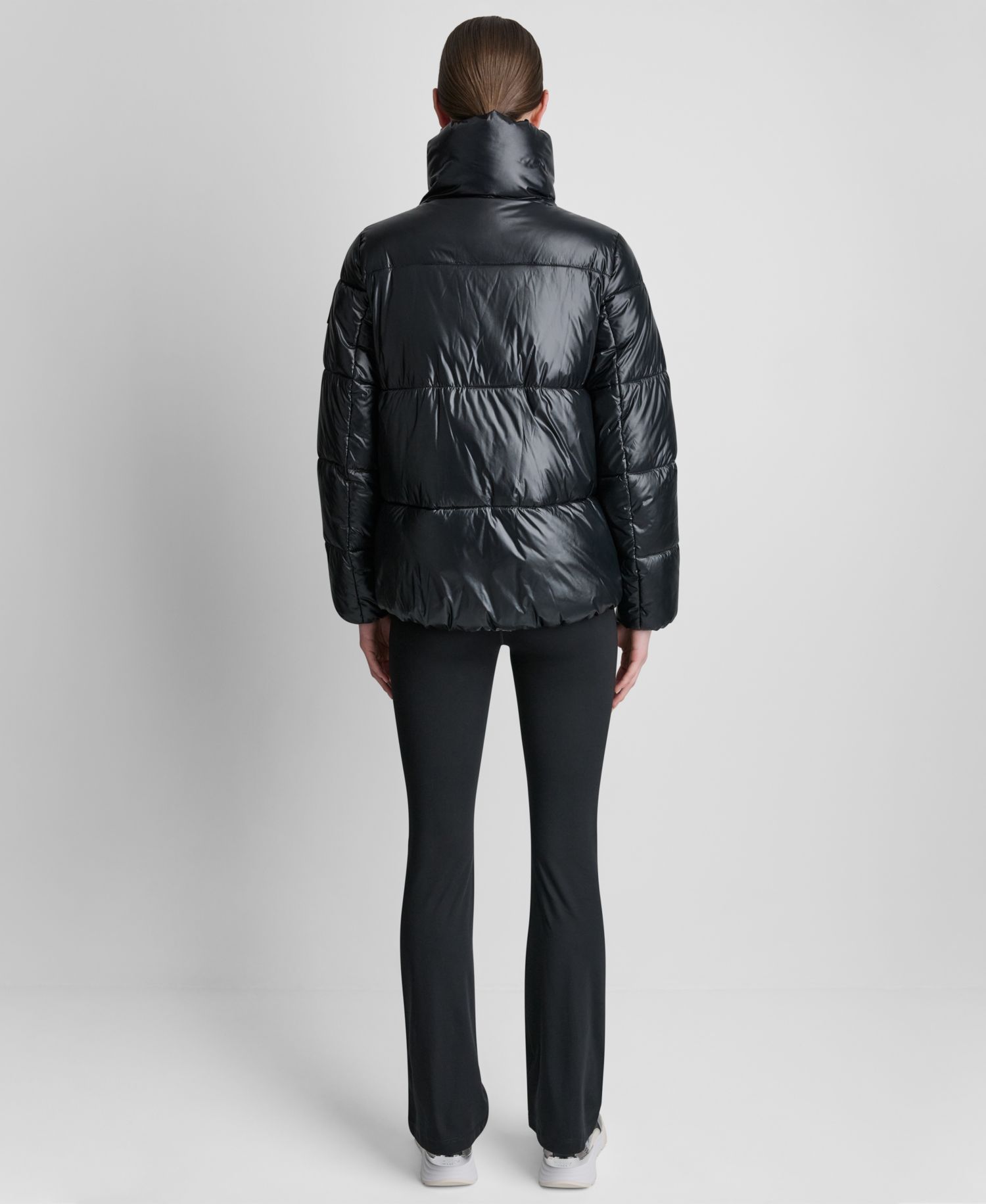Women's Water-Resistant Quilted Puffer Jacket with Oversized Collar