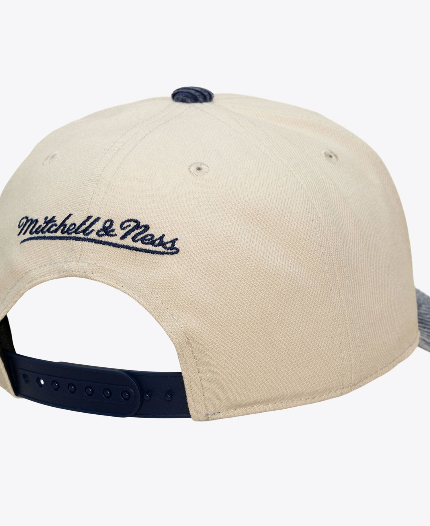 Men's Cream/Blue New Jersey Nets Washed Corduroy Pro Crown Snapback Hat
