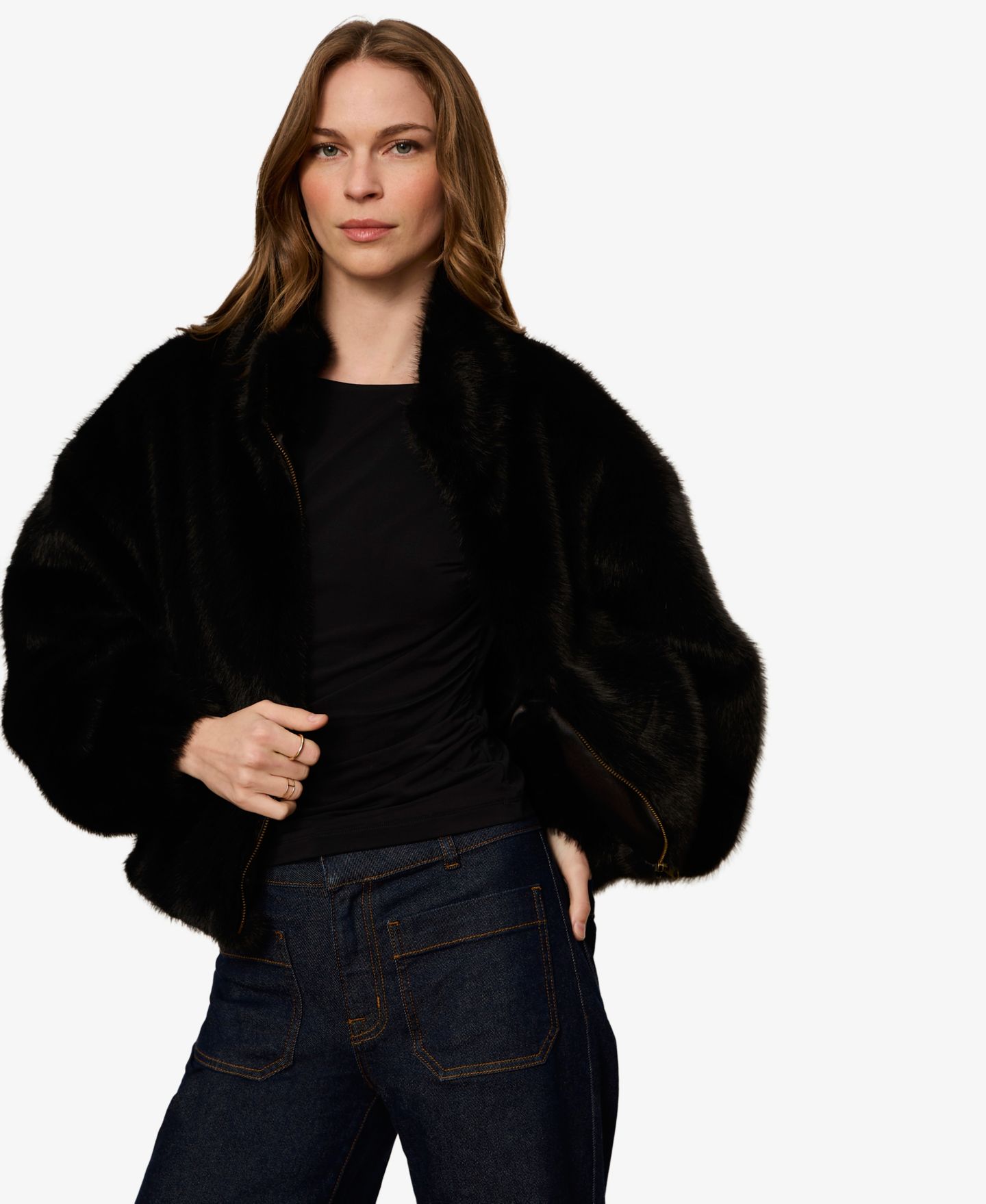Женская куртка Sanctuary Everest Faux Fur Funnel-Neck Zipper Bomber, цвет: Чёрный — фото 5