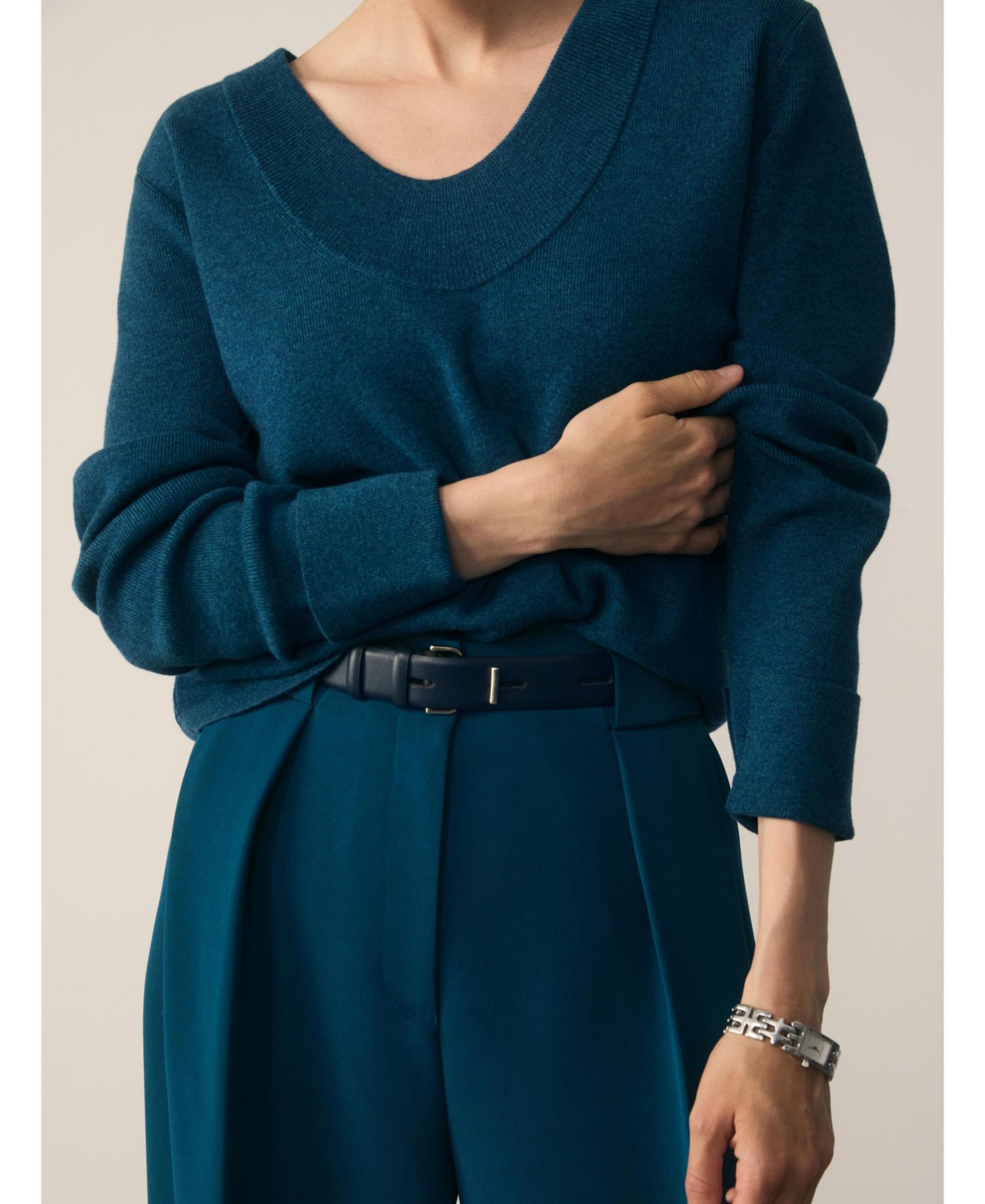 Women's Bellori Cashmere Long-Sleeve Scoop Neck Sweater