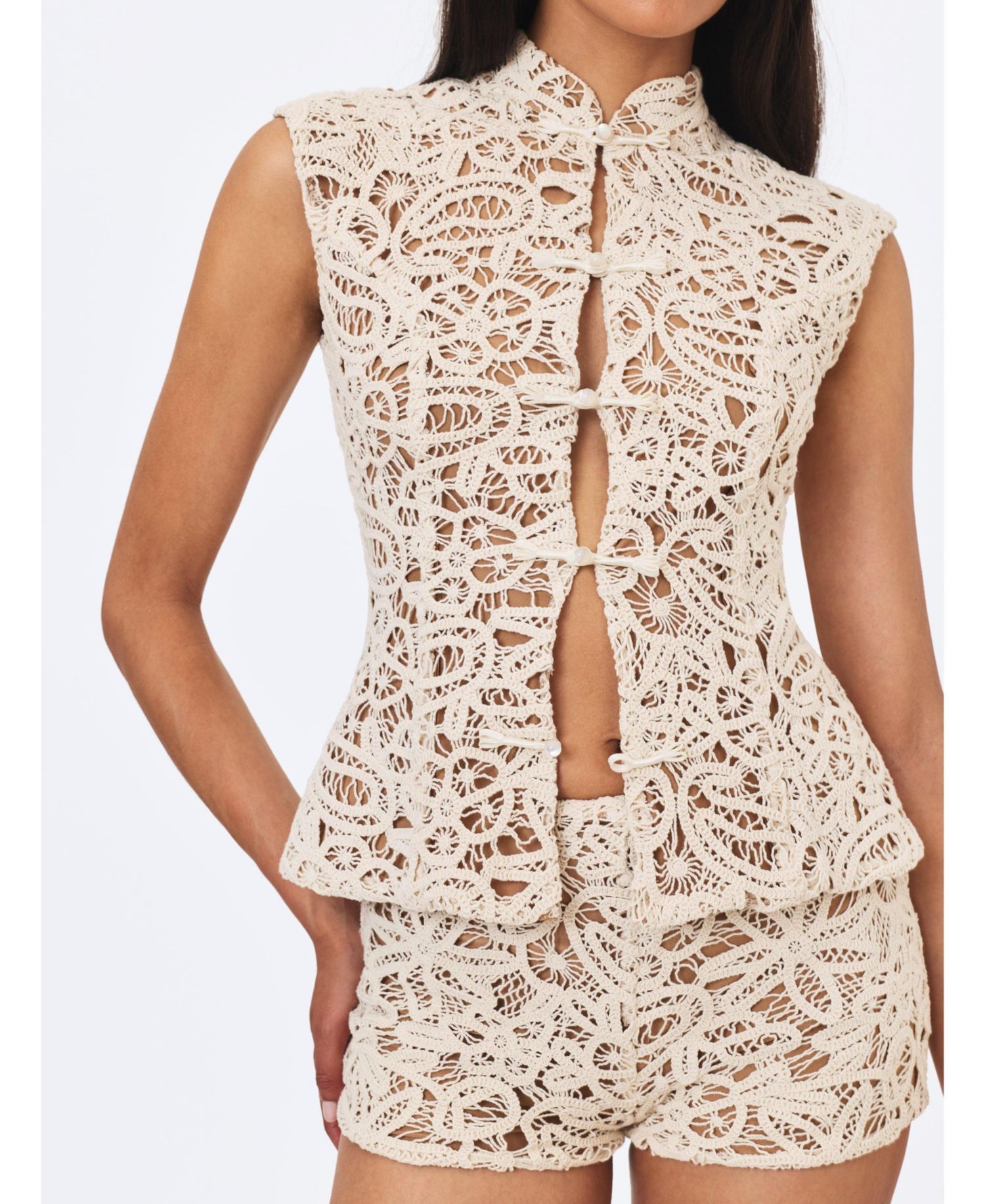 Women's Rosetta Crochet Mandarin-Collar Sleeveless Top