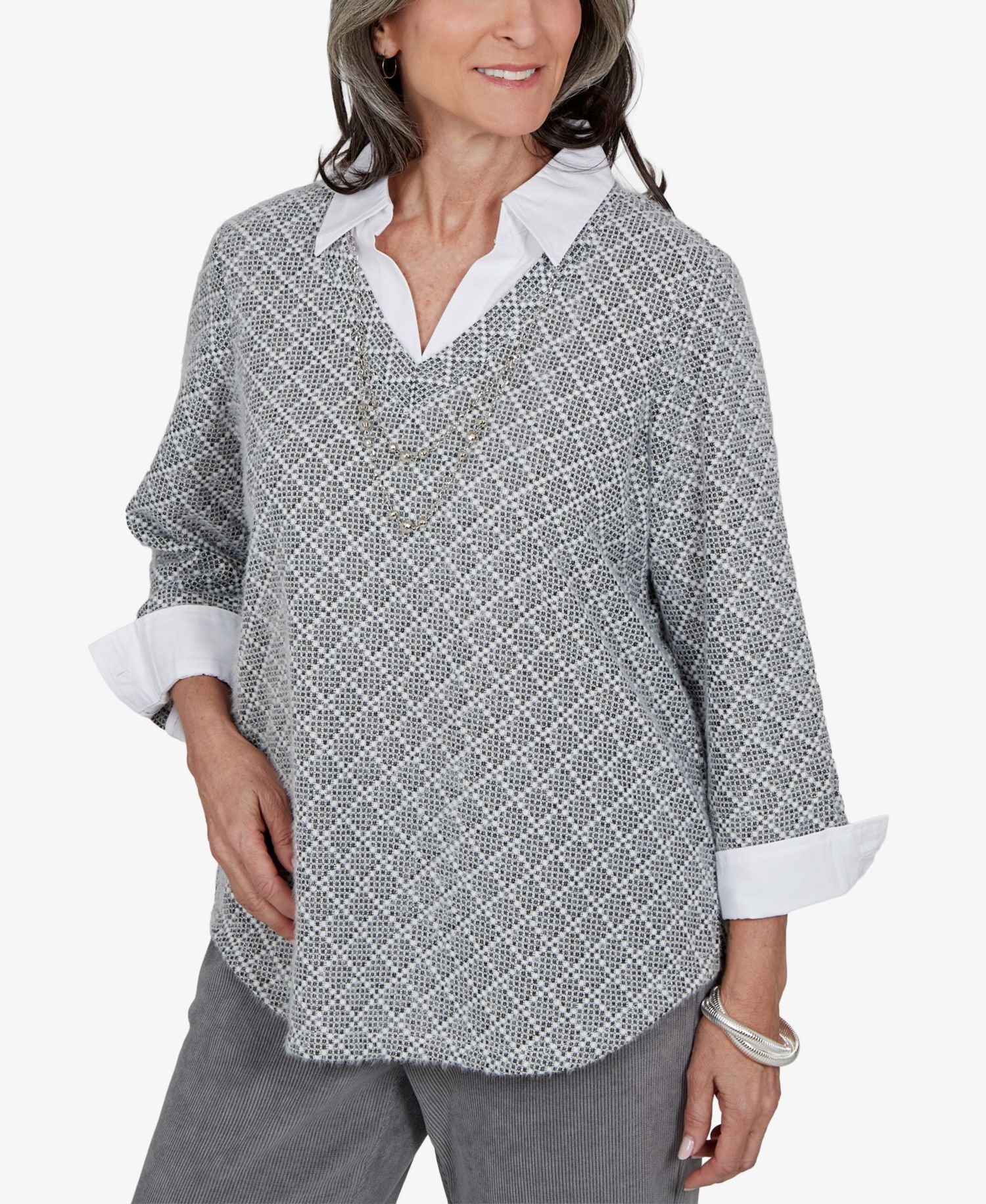 Petite Geometric 3/4-Sleeve V-Neck Blouse