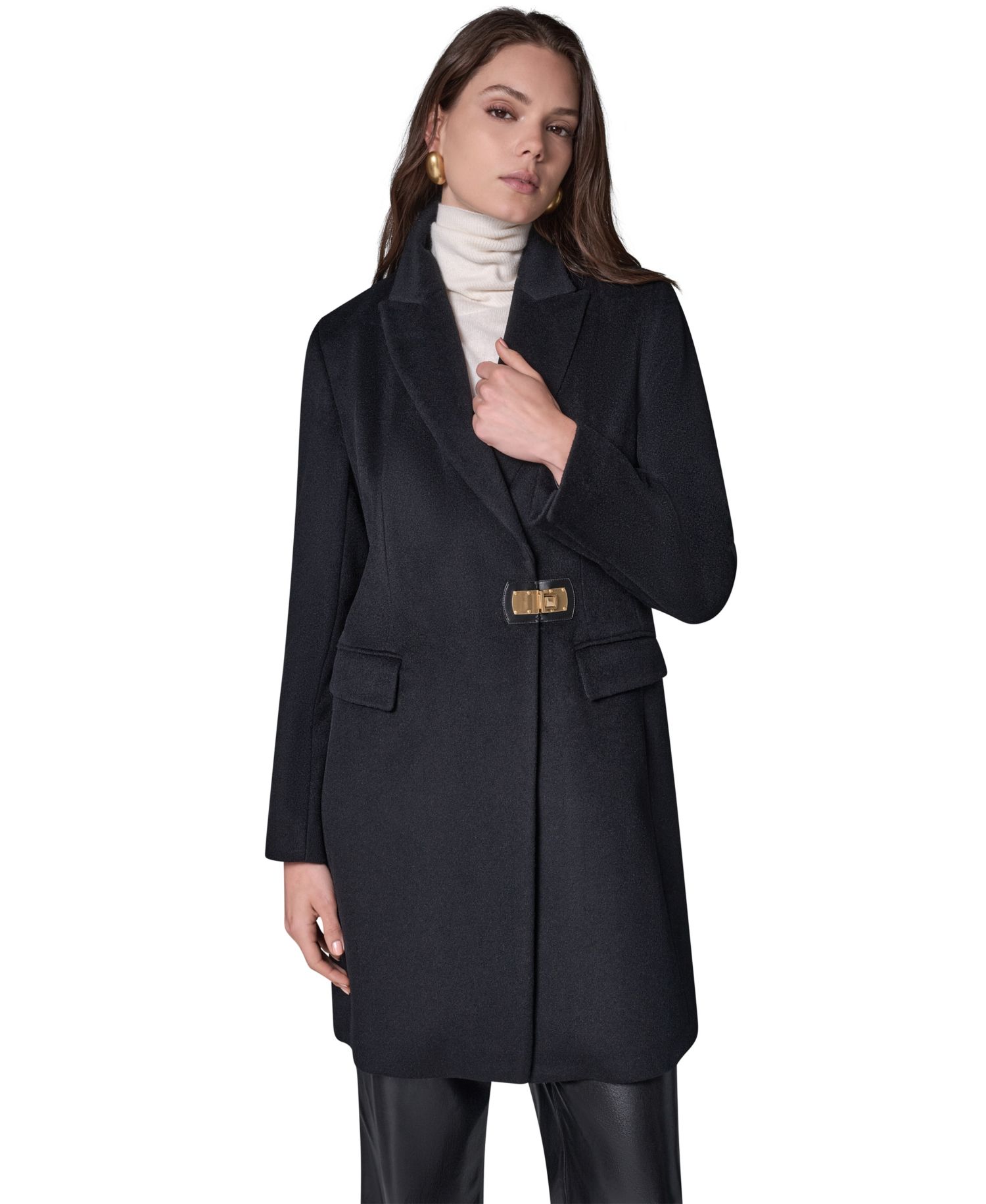 Women's Buttoned Notch Collared Coat