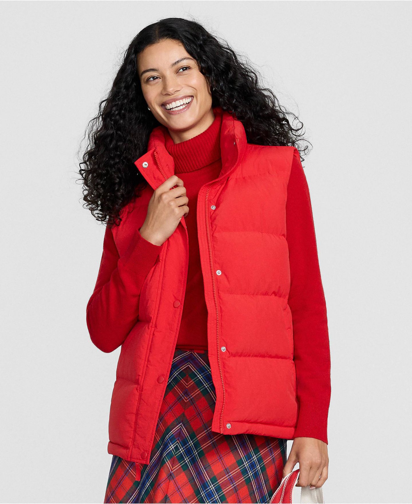 Женский жилет Lands' End Max 600-Fill Down Puffer, цвет: Красный — фото 4