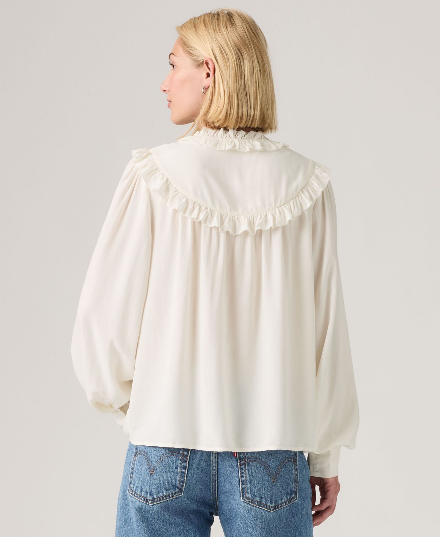 Женская блузка Levi's Premium Joelle Long-Sleeve Crewneck Ruffle, цвет: Egret — фото 4