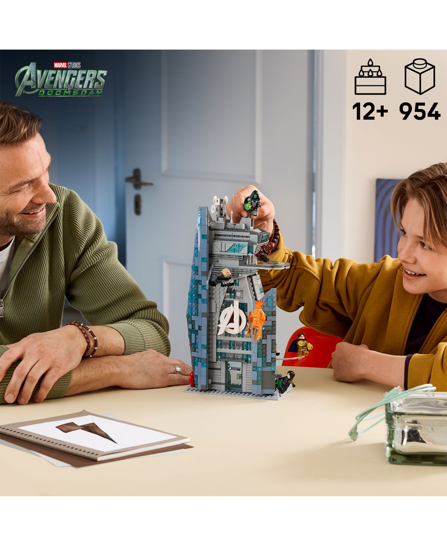 LEGO® Конструктор LEGO Marvel Avengers: Doomsday New Avengers Tower 76352, 954 детали — фото 5