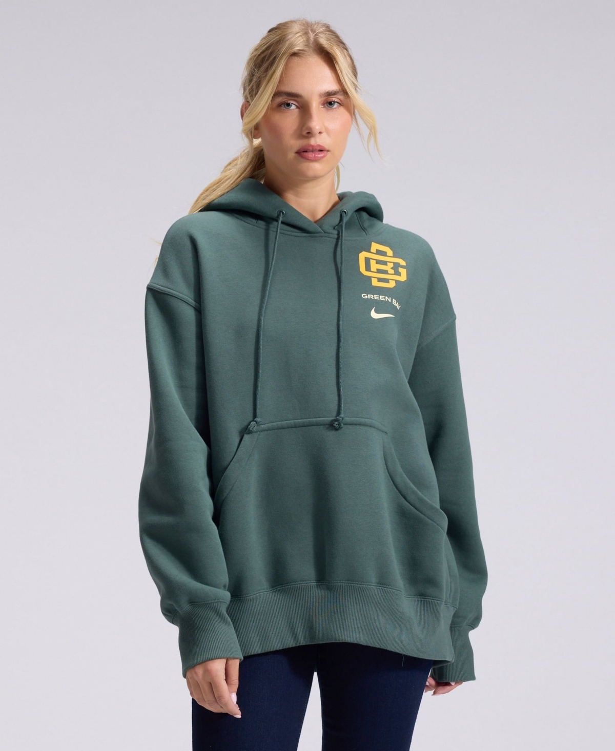 Nike Women's Green Bay Packers 2026 Rivalries Collection Oversized Pullover Hoodie